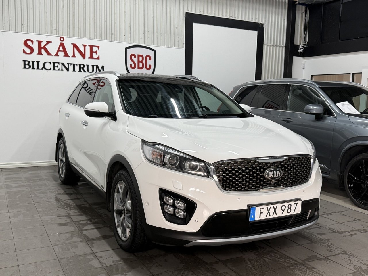 Kia Sorento 2.2 CRDi AWD/Pano/Drag/360 2017, bild 3/10