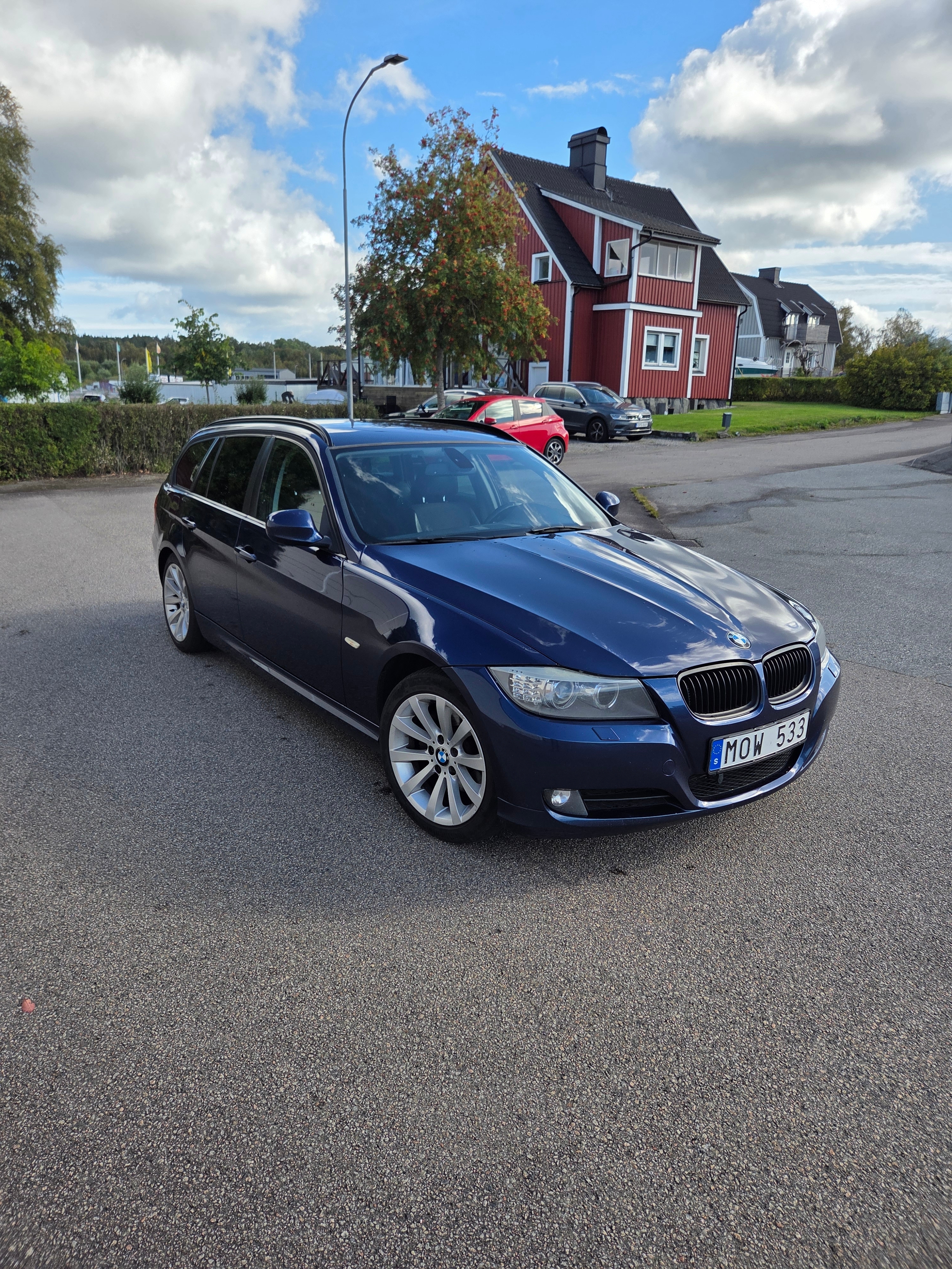 BMW 320 d Touring Manuell 2012, bild 4/5