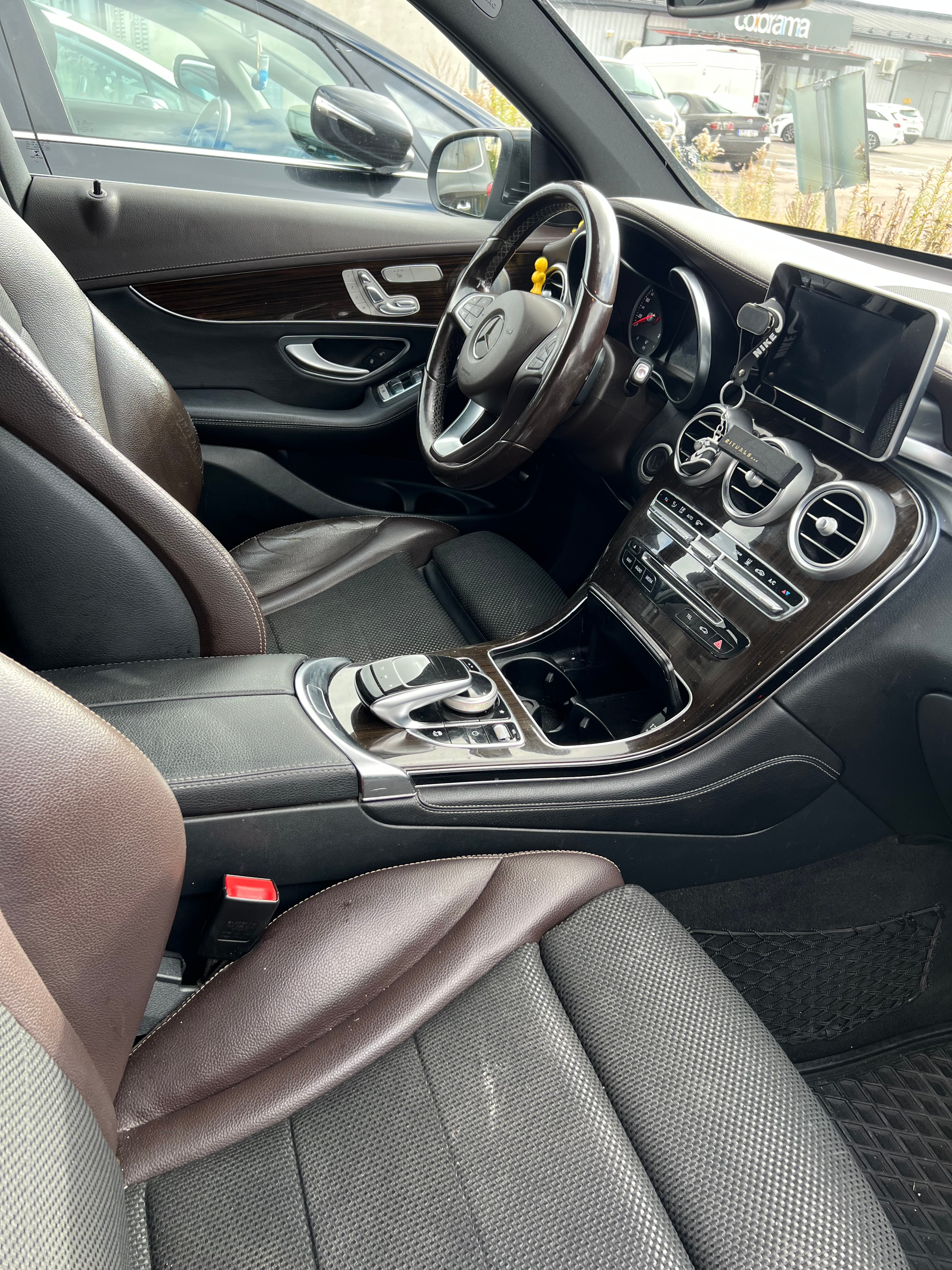 Mercedes-Benz GLC 250 d 4MATIC 9G-Tronic 2017, bild 6/7