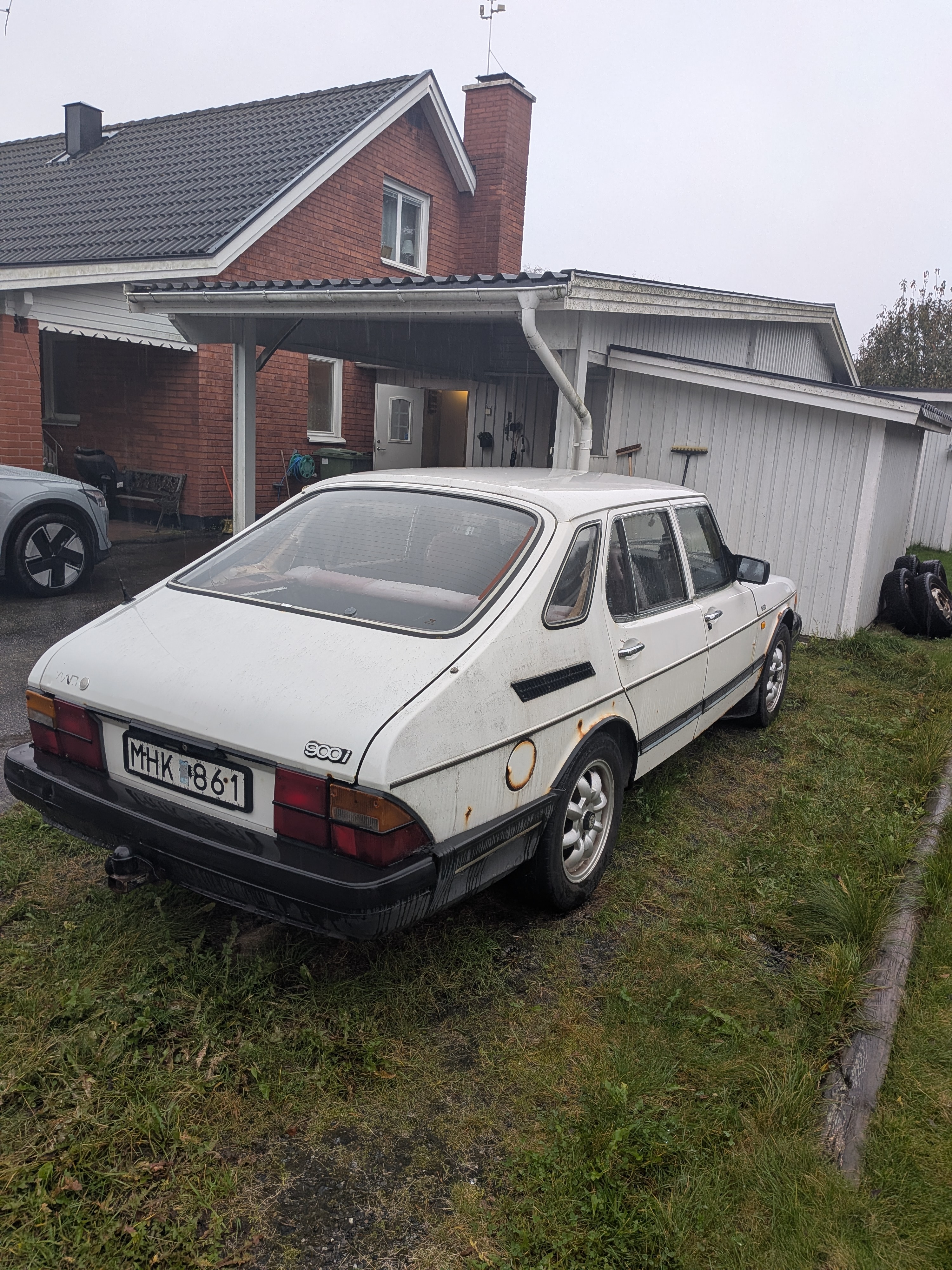 Saab 900 5-dörrar 2.0 Manuell 1987, photo 3/10