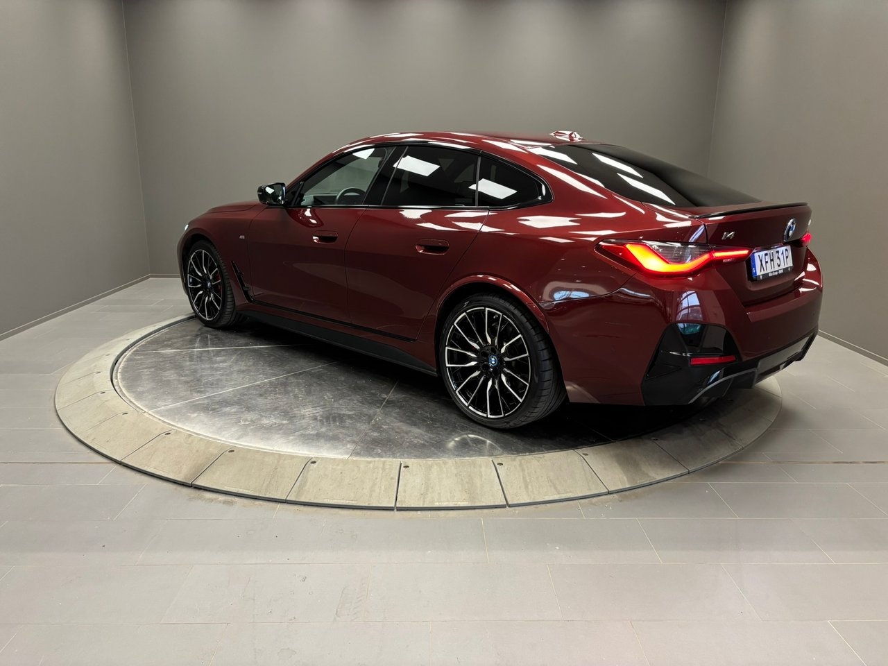 BMW i4 M50 xDrive Gran Coupé M Sport 2024, photo 3/10