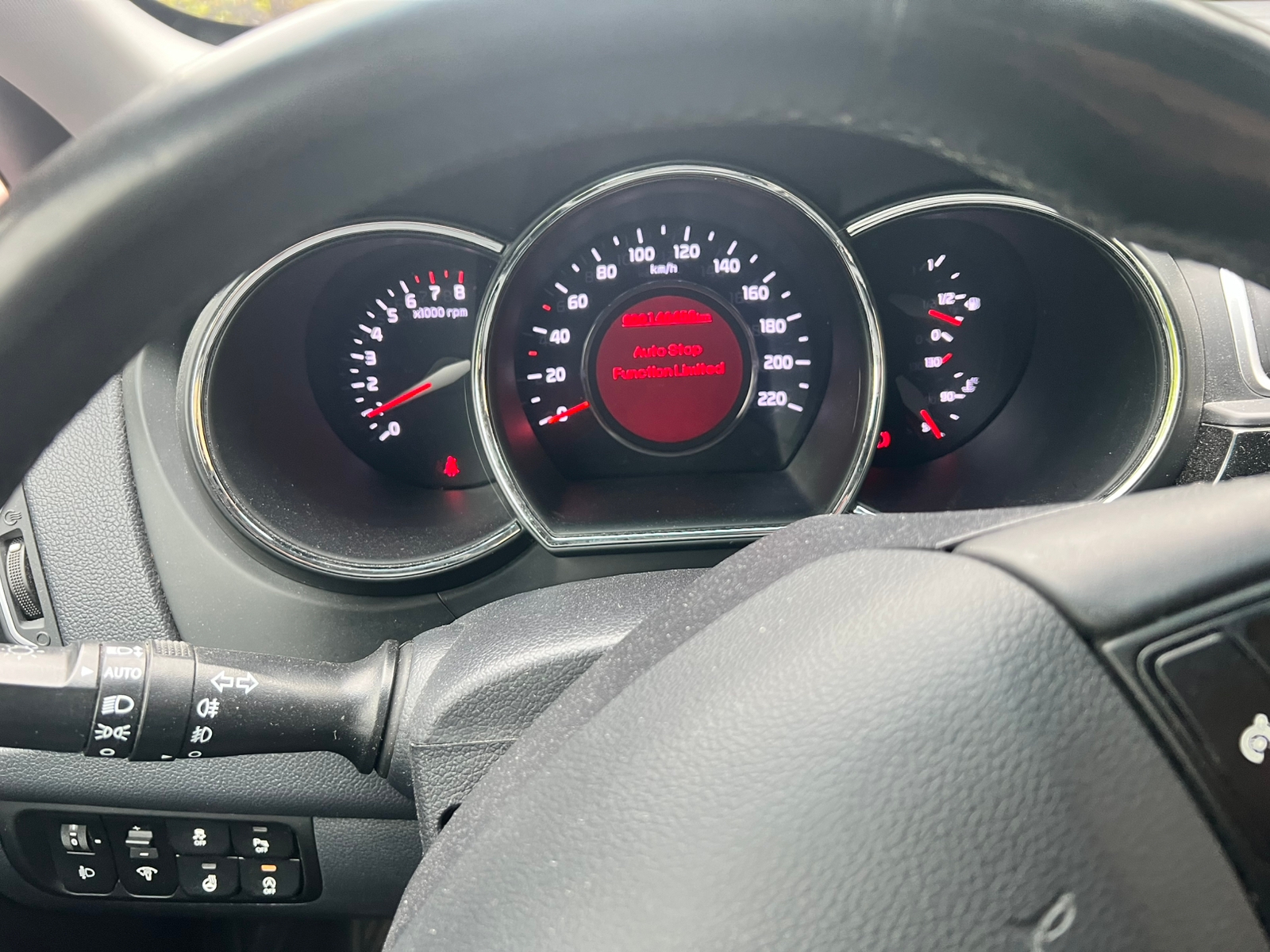 Kia Rio 5-dörrar 1.2 CVVT Manuell 2016, bild 2/5