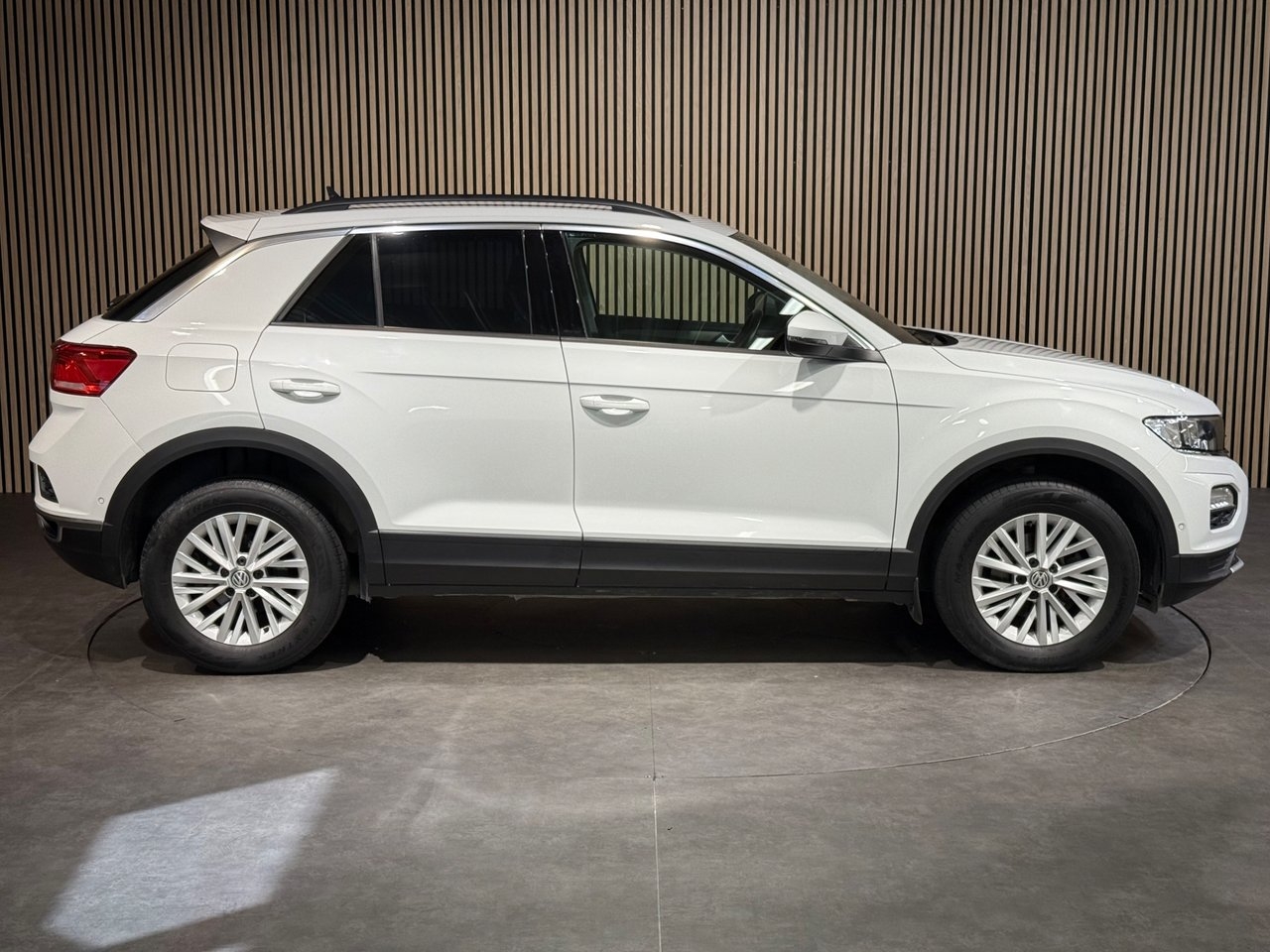 Volkswagen T-Roc 1.0 TSI OPF 2020, bild 3/10