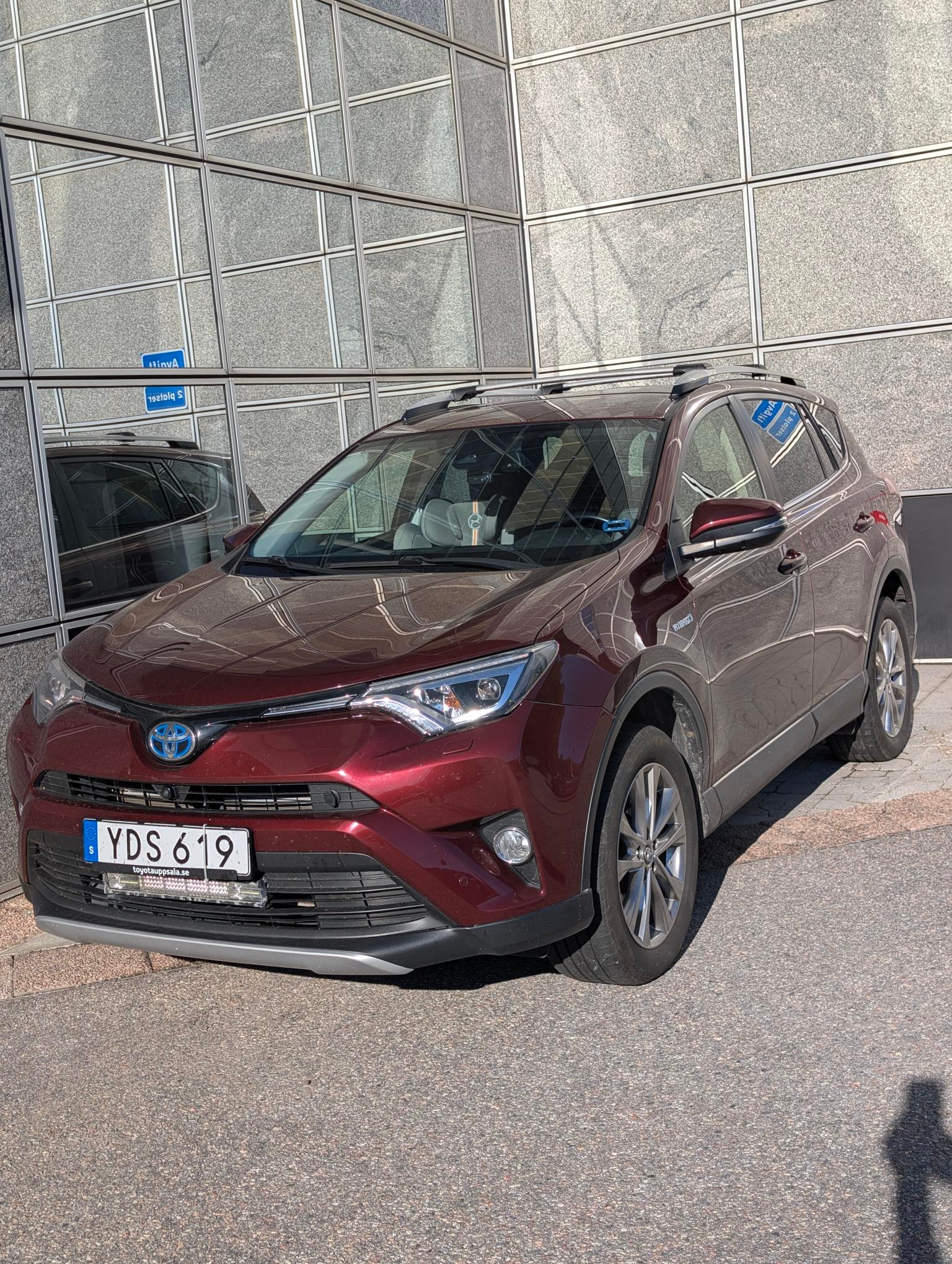 Toyota RAV4 2016, bild 4/9