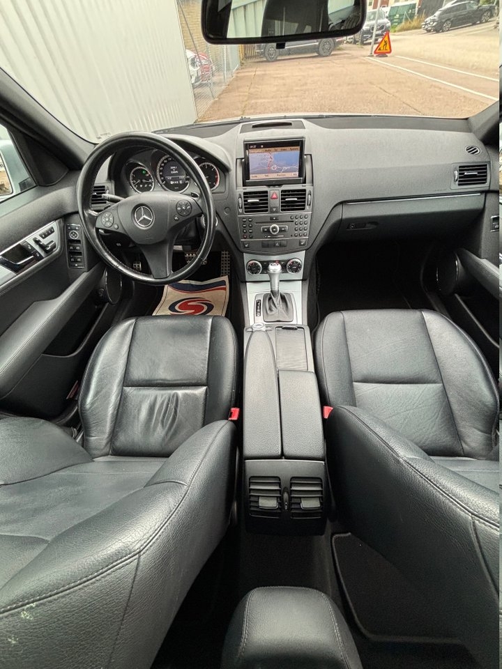 Mercedes-Benz C 2010, kuva 7/10