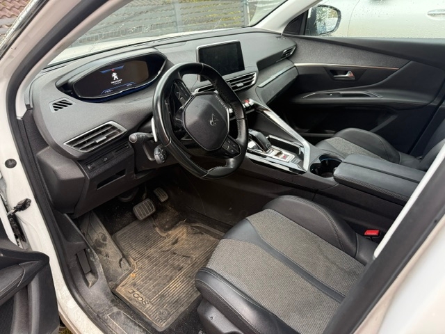 Peugeot 3008 1.2 PureTech 130 EAT 2019, bild 6/8