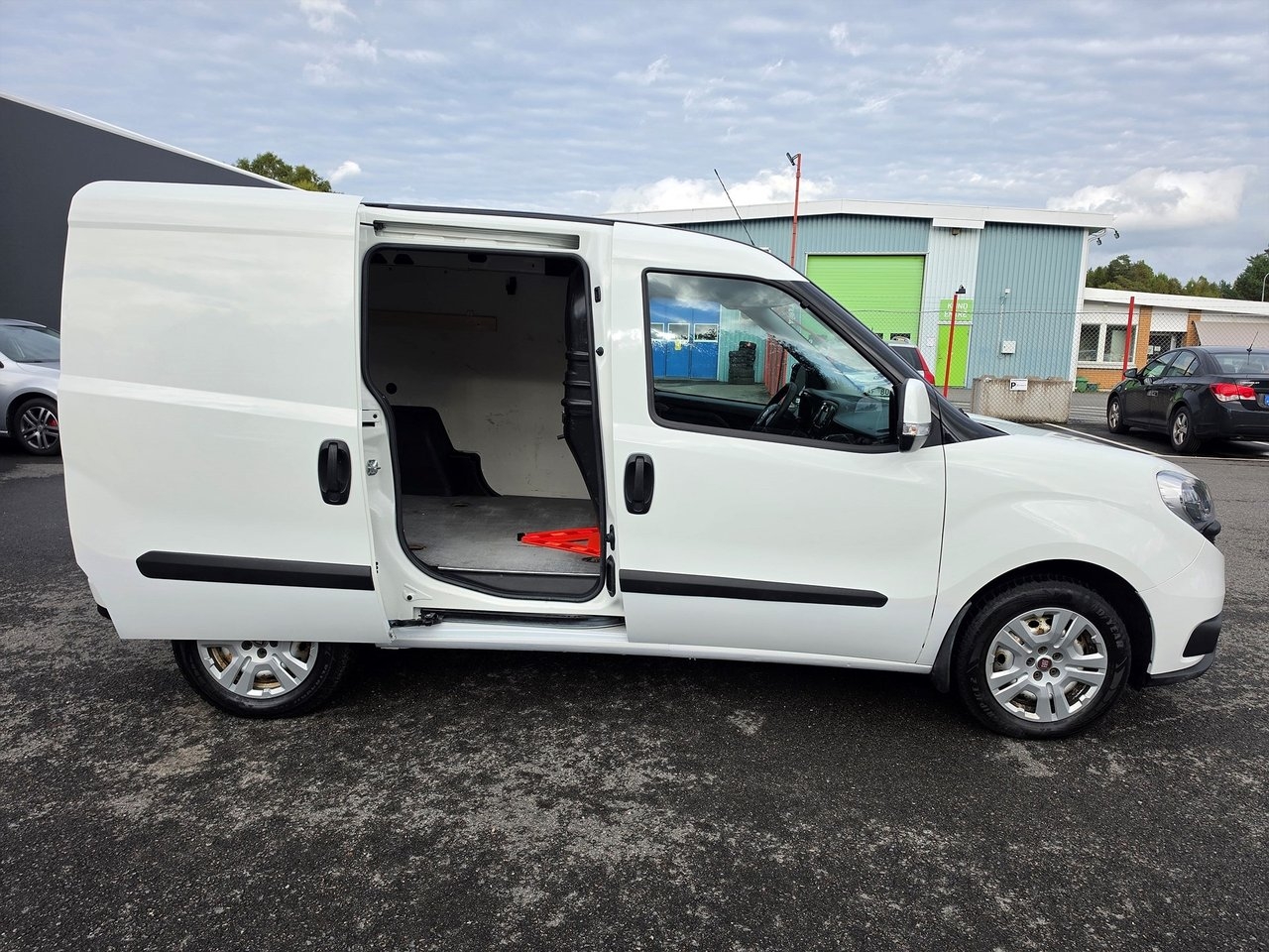 Fiat Doblo 2018, bild 3/10