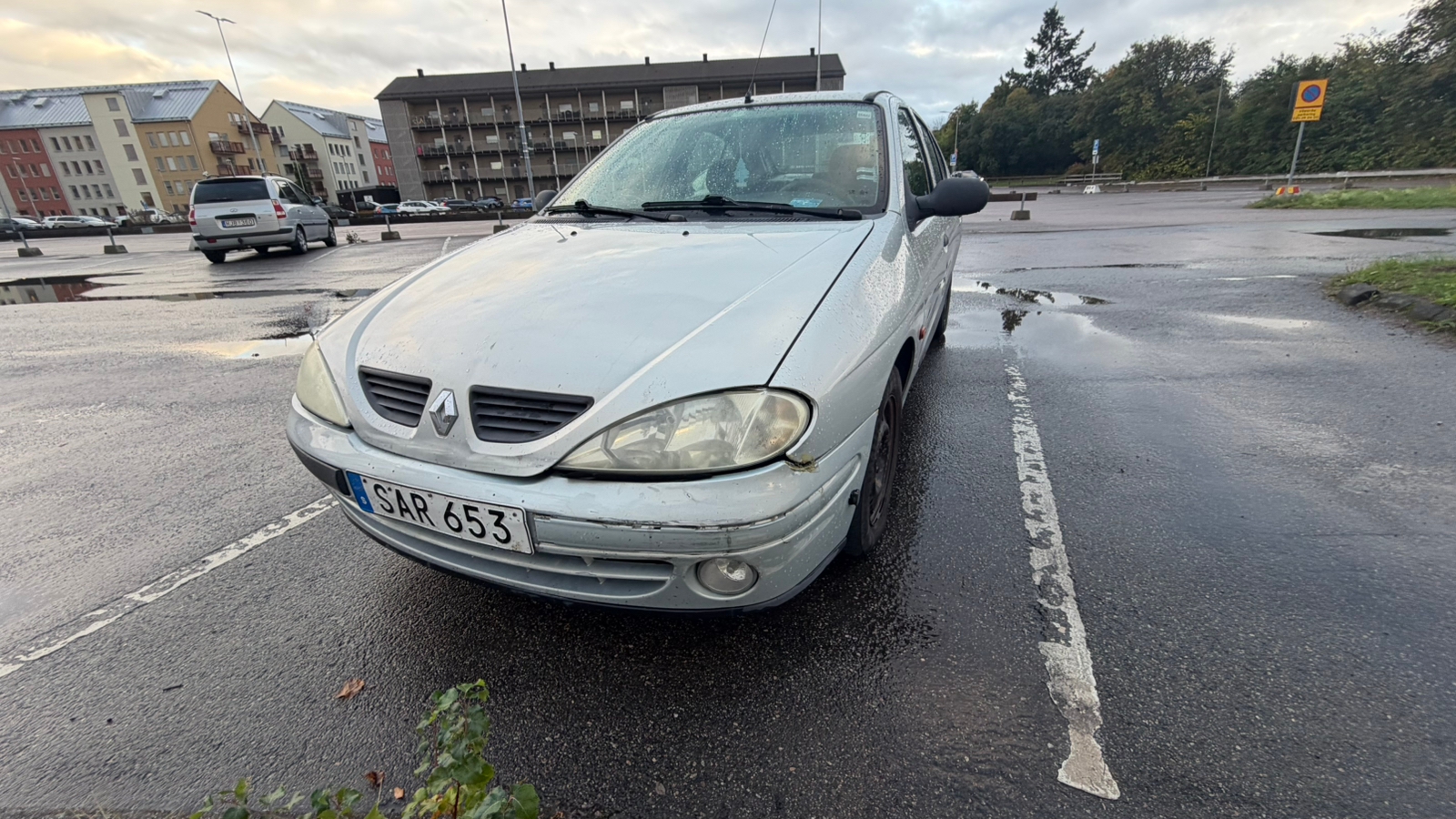 Renault Megane I 1.4 Manuell 2001, bild 4/4