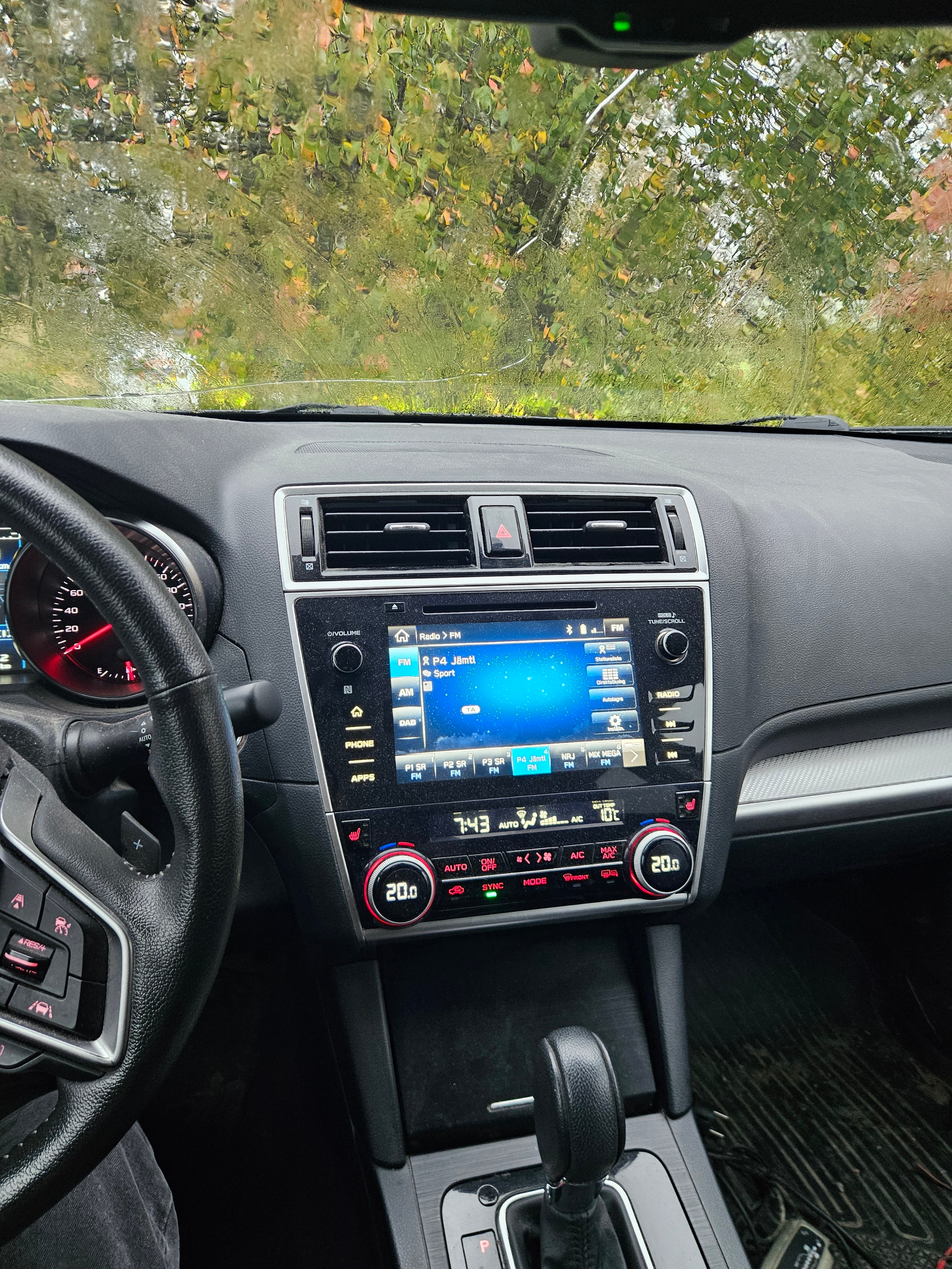 Subaru Outback 2.5 4WD Lineartronic 2018, bild 3/4