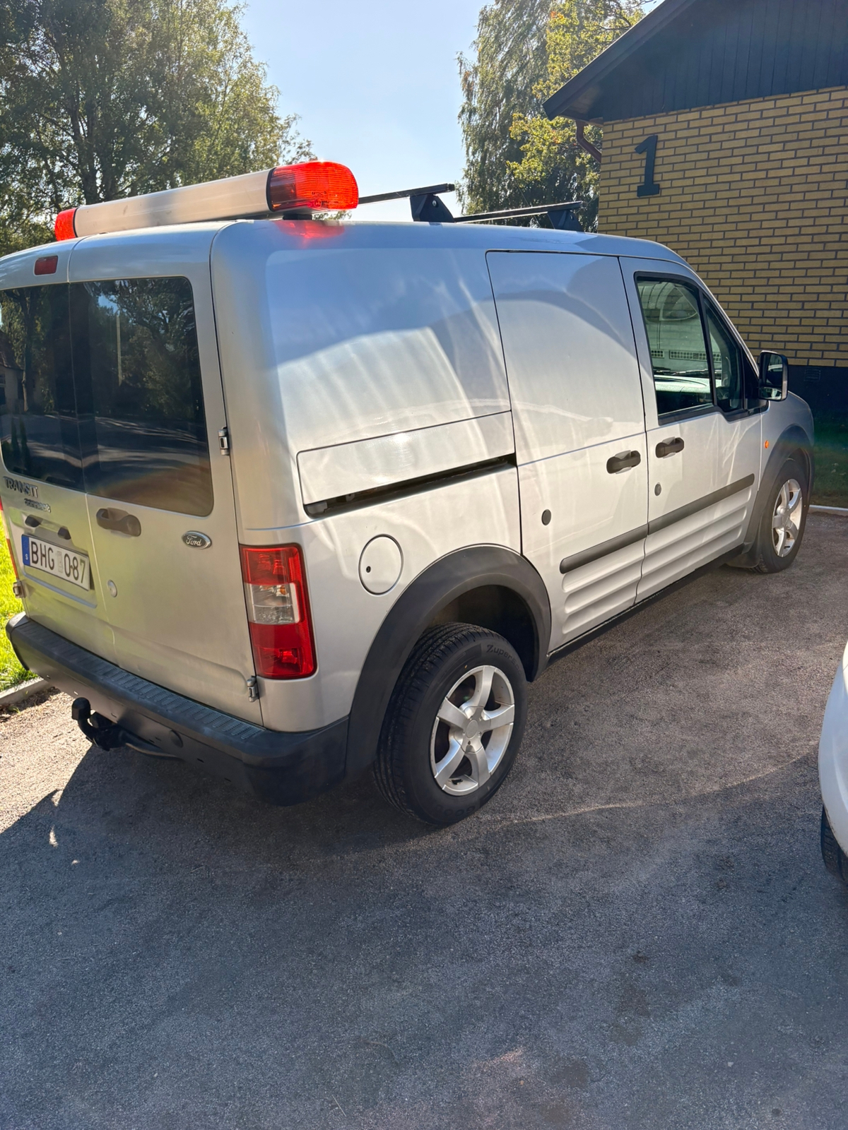 Ford Transit Connect 2008, bild 3/6