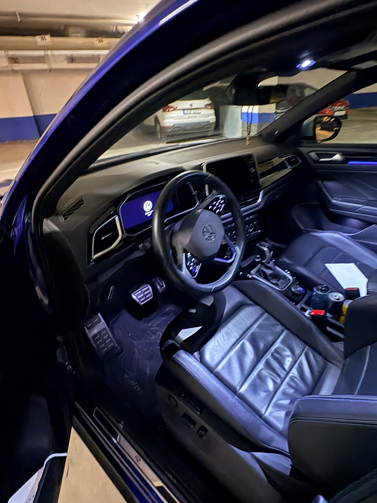 Volkswagen T-Roc 2022, bild 4/5