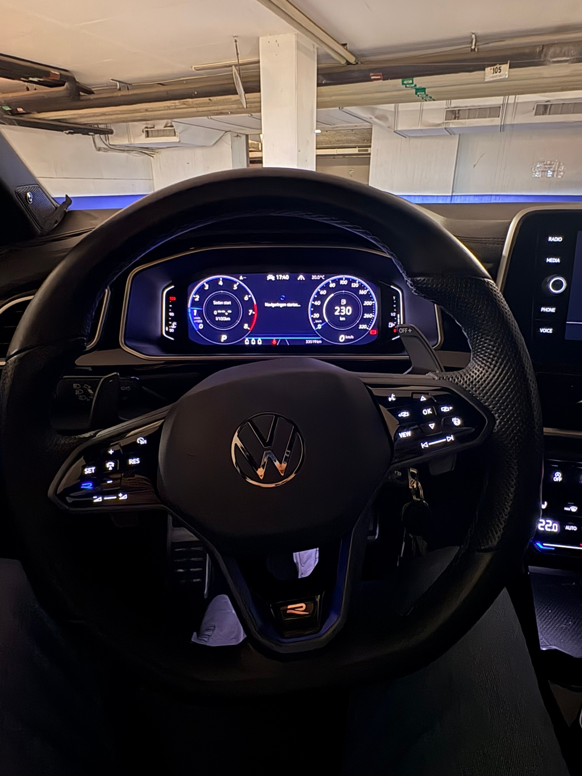 Volkswagen T-Roc 2022, bild 3/5