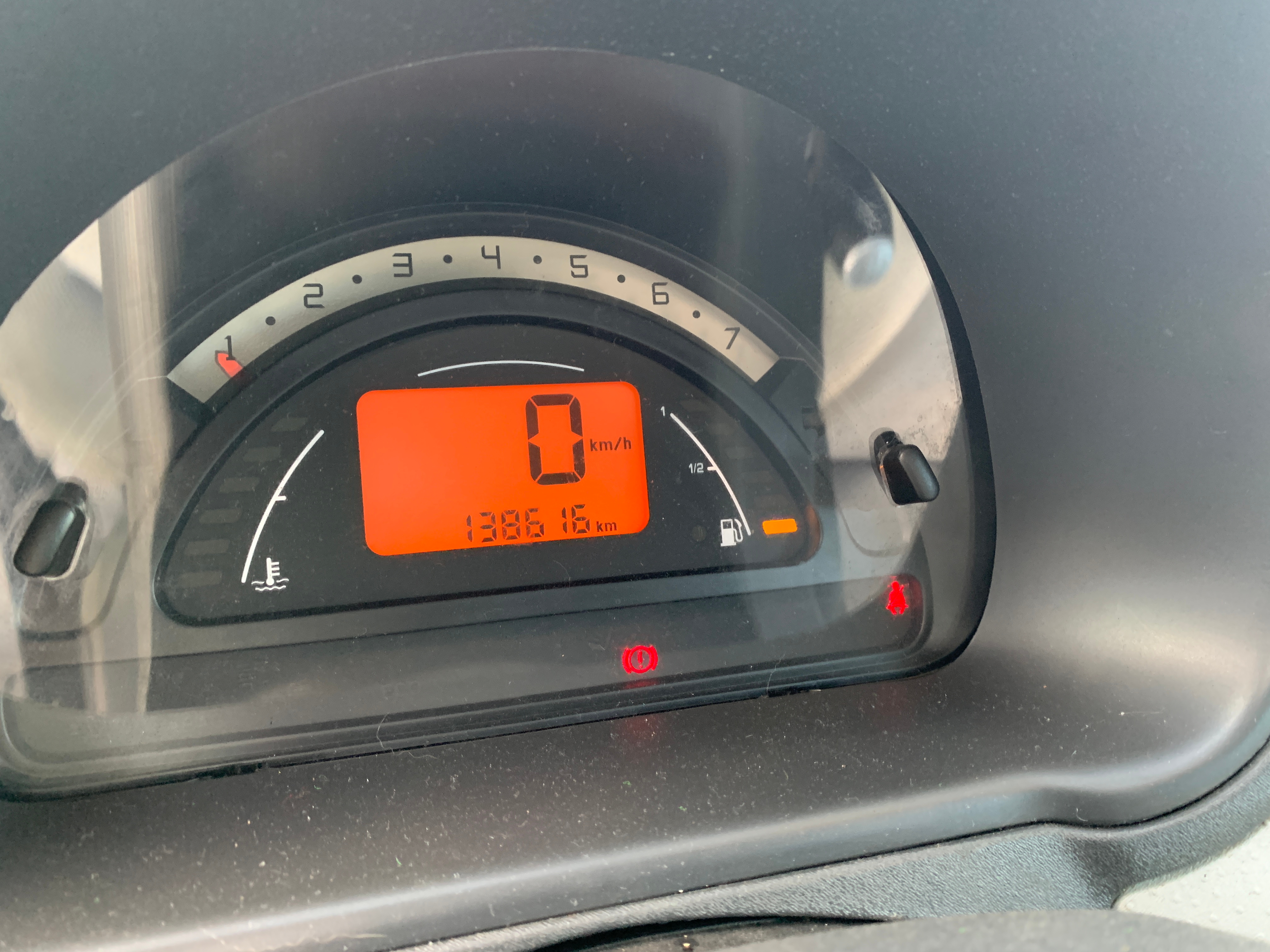 Citroen C3 Pluriel 1.4 8v Manuell 2004, kuva 4/7