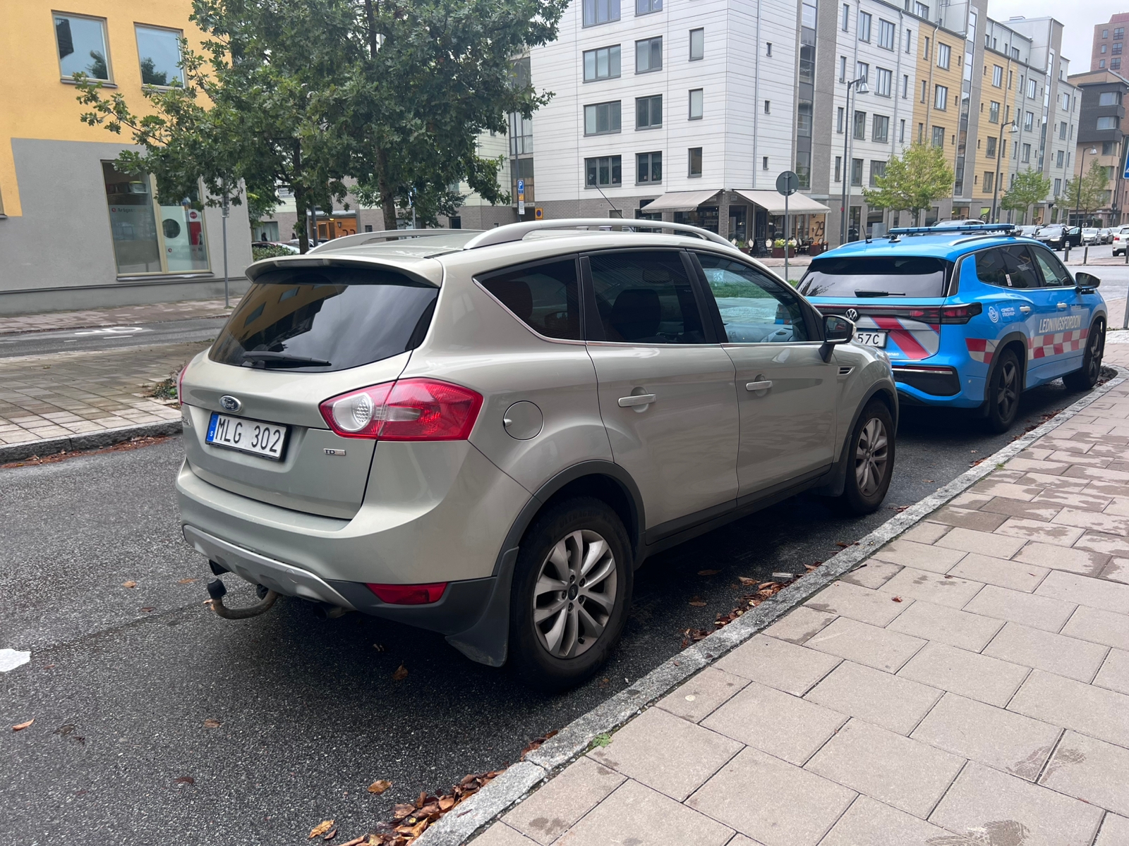 Ford Kuga 2.0 TDCi AWD Manuell 2008, bild 3/5