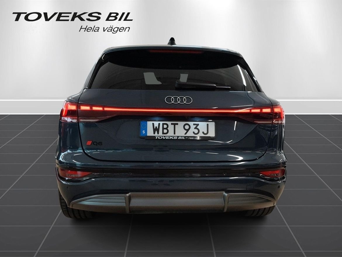 Audi Q6 e-tron 388 hk S-LINE Q DRAG 2024, bild 4/25