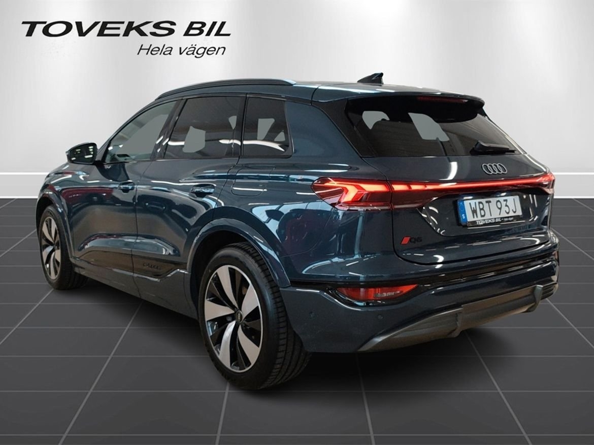 Audi Q6 e-tron 388 hk S-LINE Q DRAG 2024, bild 5/25