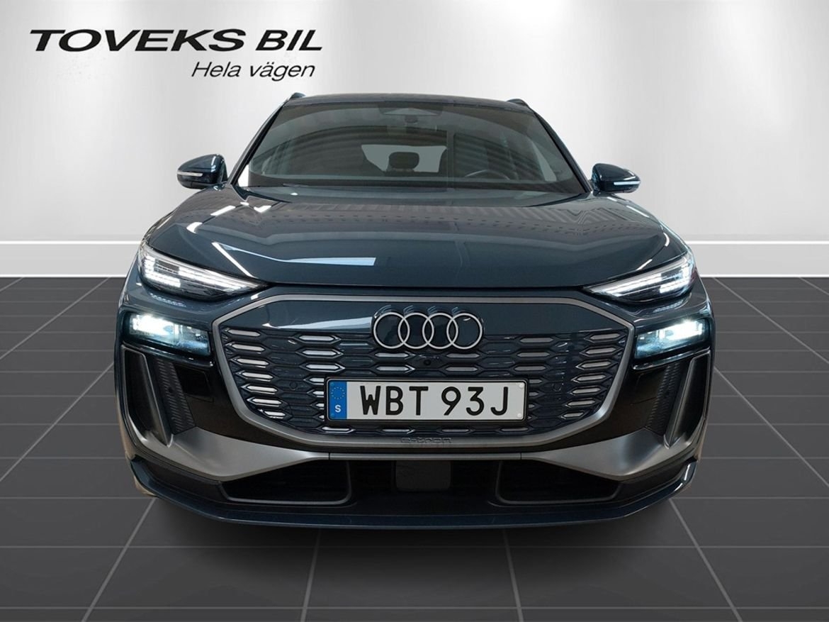 Audi Q6 e-tron 388 hk S-LINE Q DRAG 2024, bild 6/25