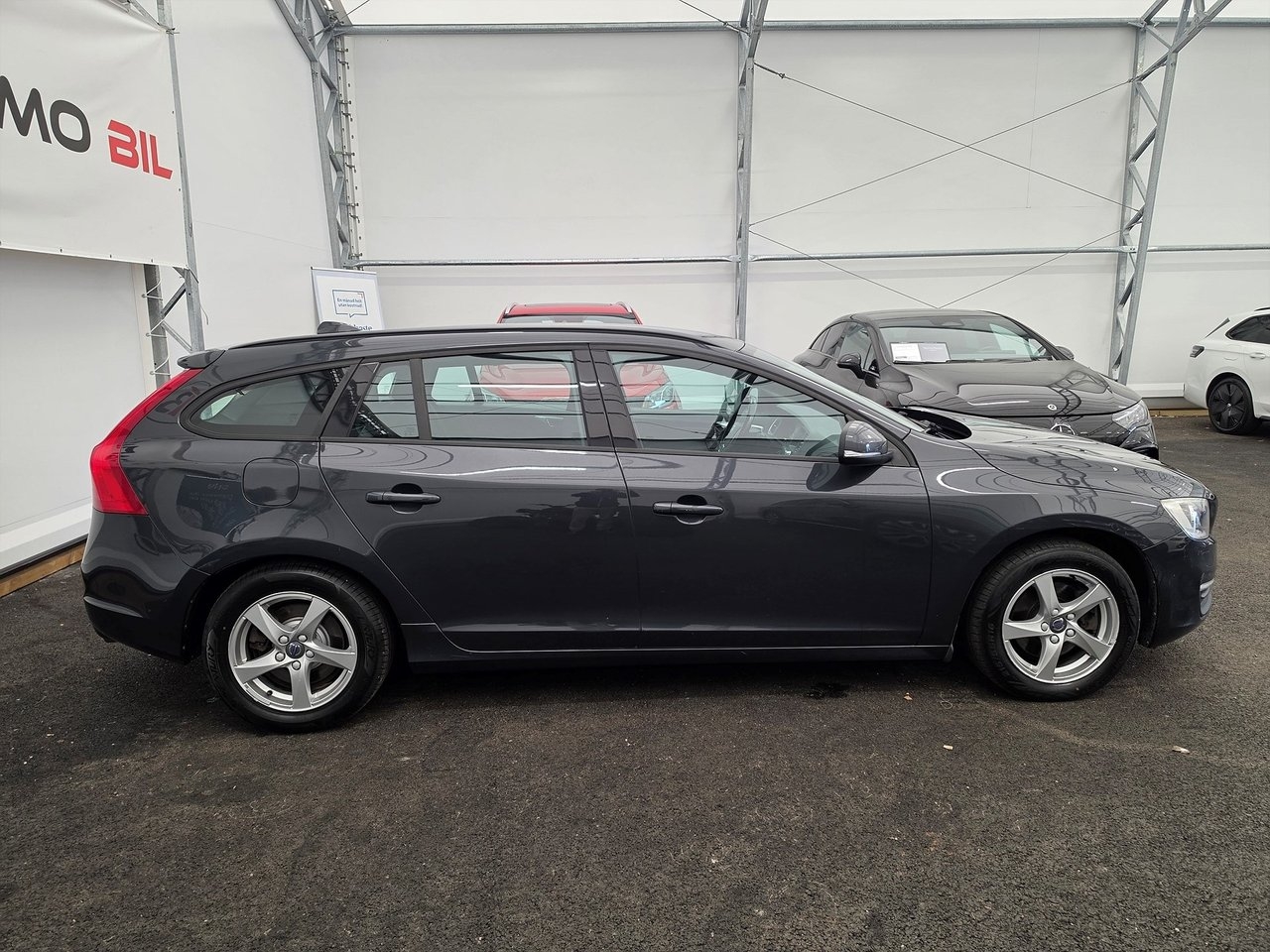 Volvo V60 T3 Manuell, 152hk 2017, bild 4/10