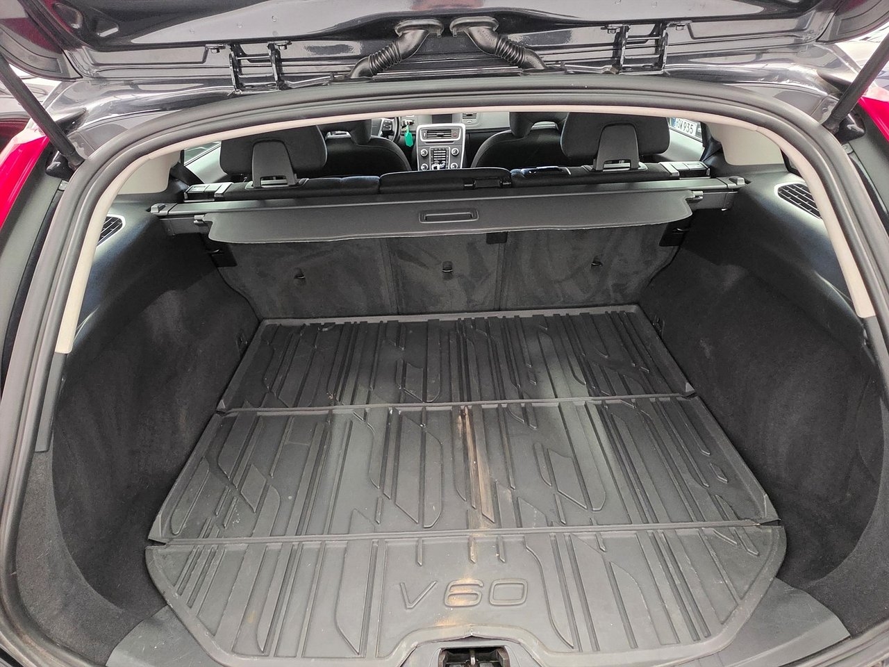 Volvo V60 T3 Manuell, 152hk 2017, bild 7/10