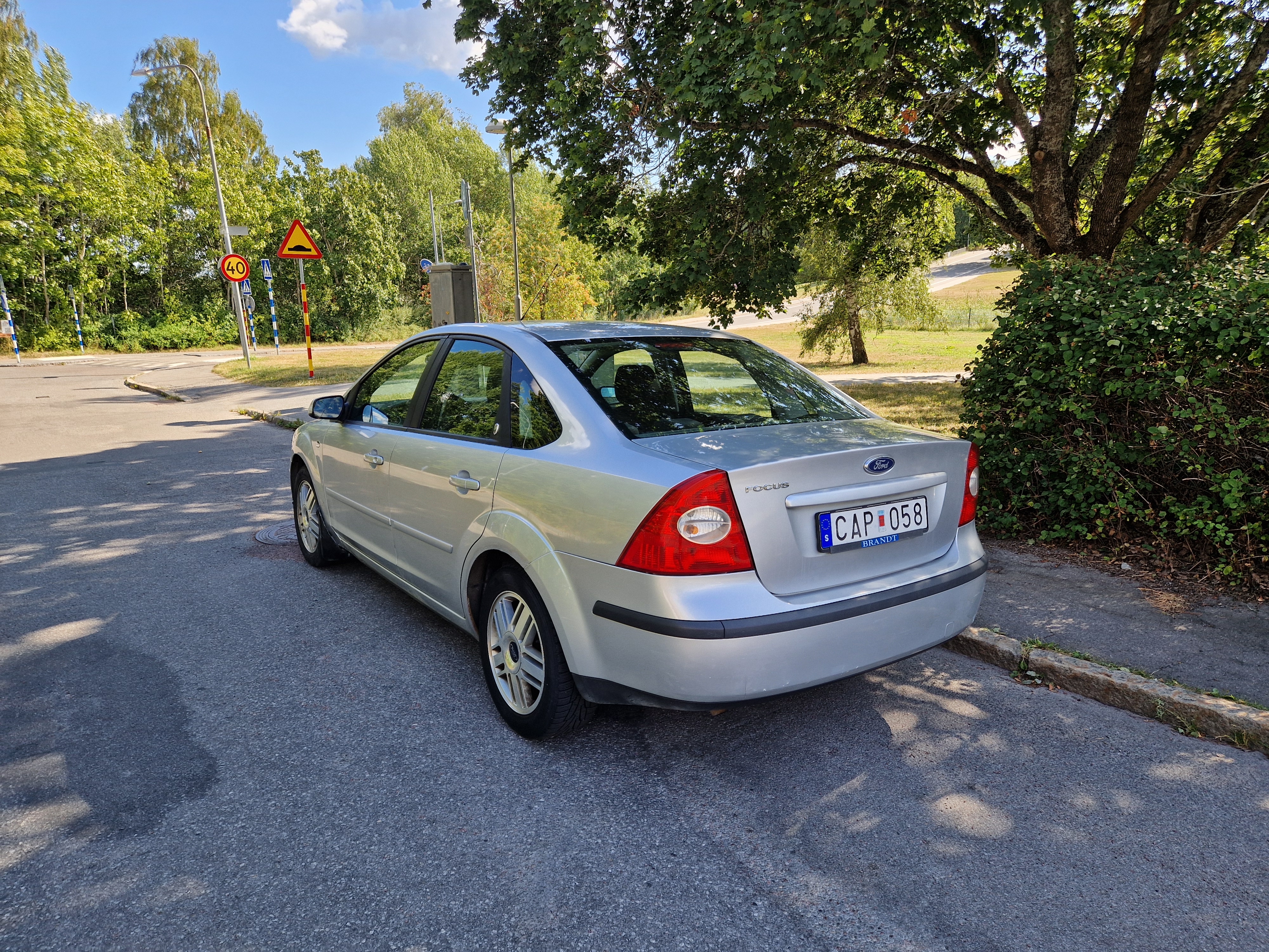 Ford Focus Sedan 2.0 Manuell 2007, kuva 5/6