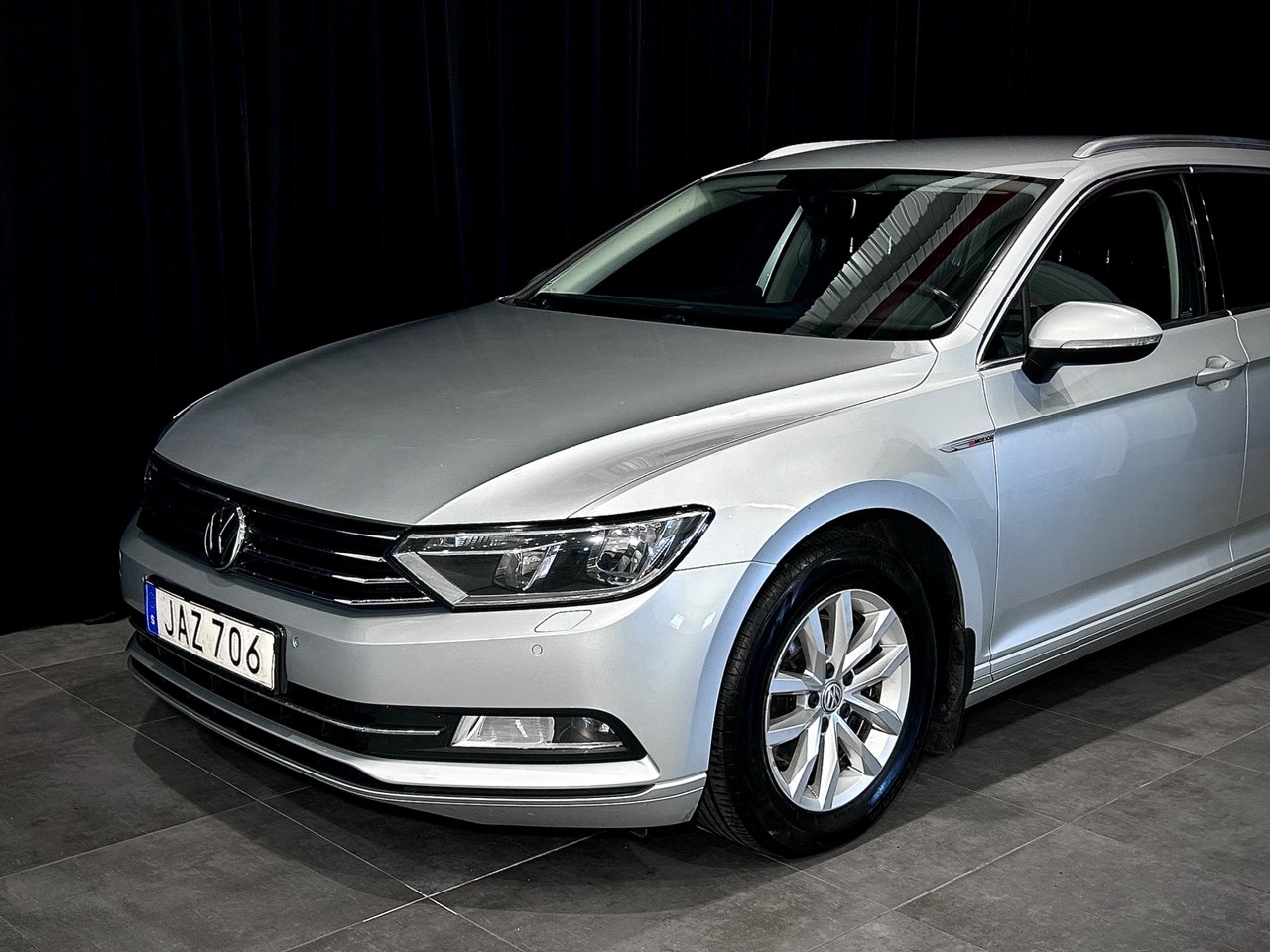 Volkswagen Passat 2016, bild 5/10