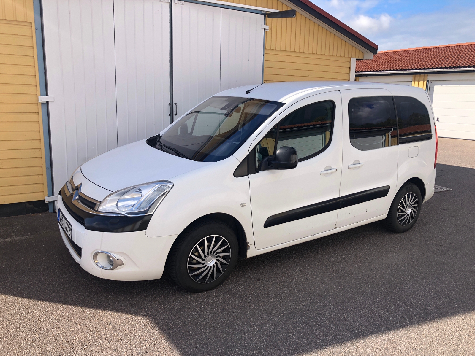 Citroen Berlingo 2012, bild 2/10