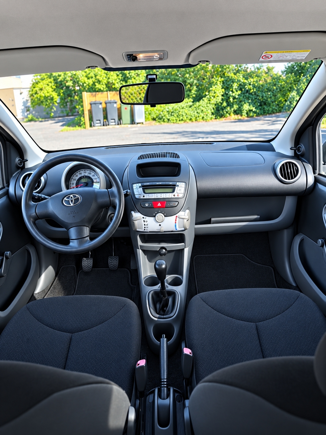 Toyota Aygo 5-dörrar 1.0 VVT-i Manuell 2006, bild 4/5