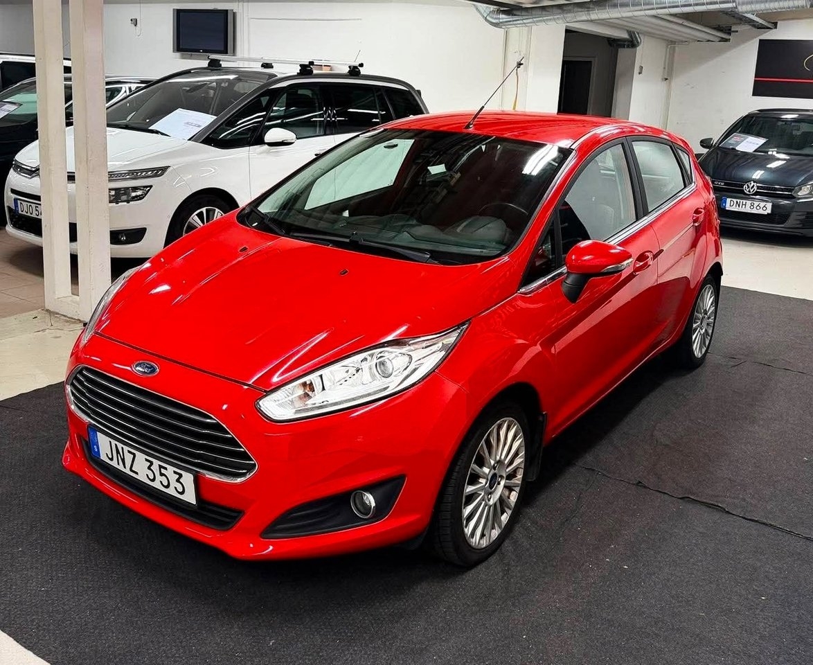Ford Fiesta 5-dörrar 1.0 Titanium Euro 6 2015, bild 4/10