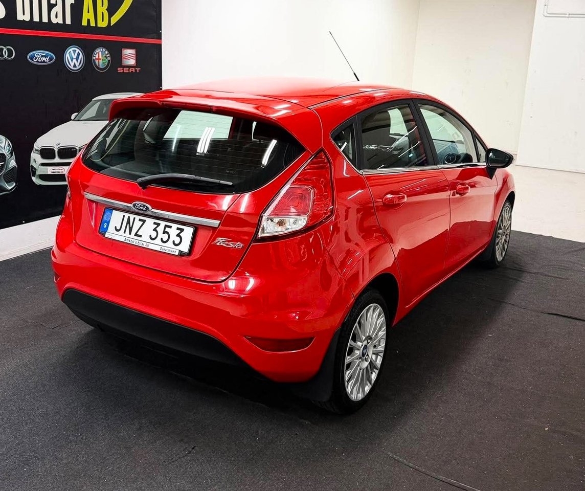 Ford Fiesta 5-dörrar 1.0 Titanium Euro 6 2015, bild 7/10