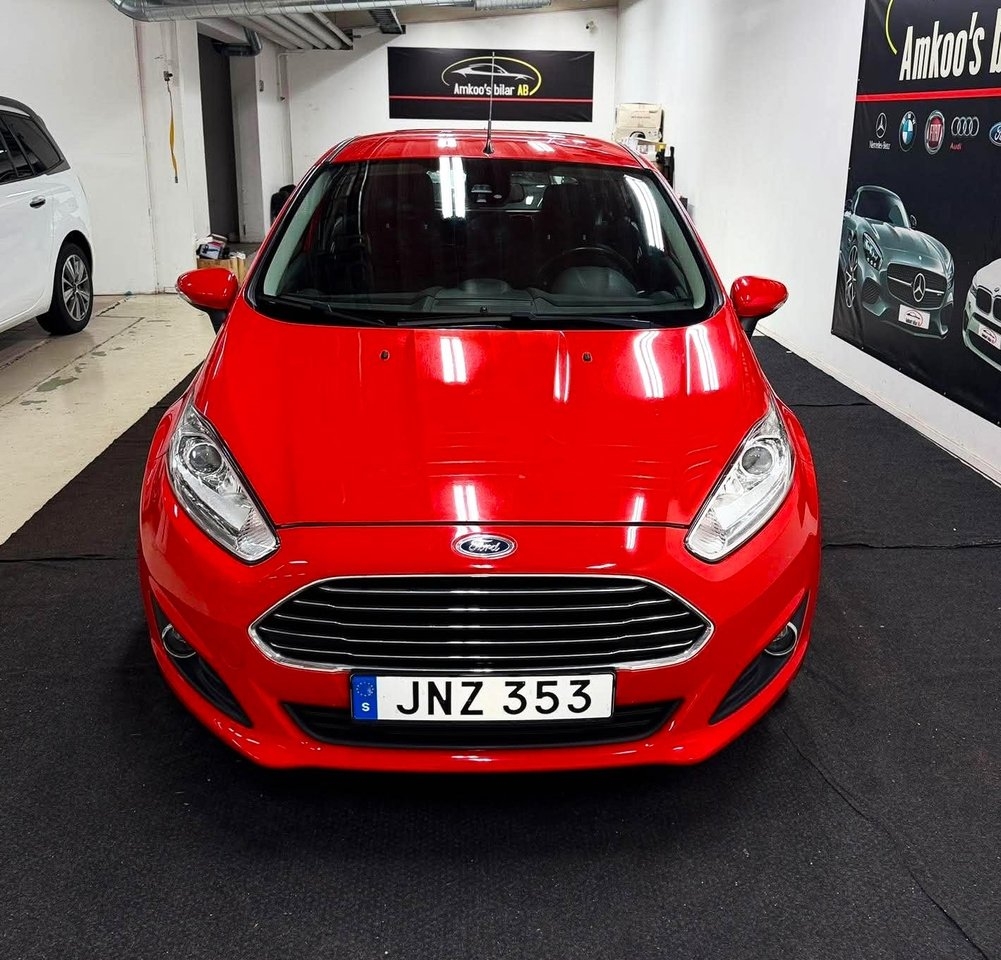 Ford Fiesta 5-dörrar 1.0 Titanium Euro 6 2015, bild 3/10