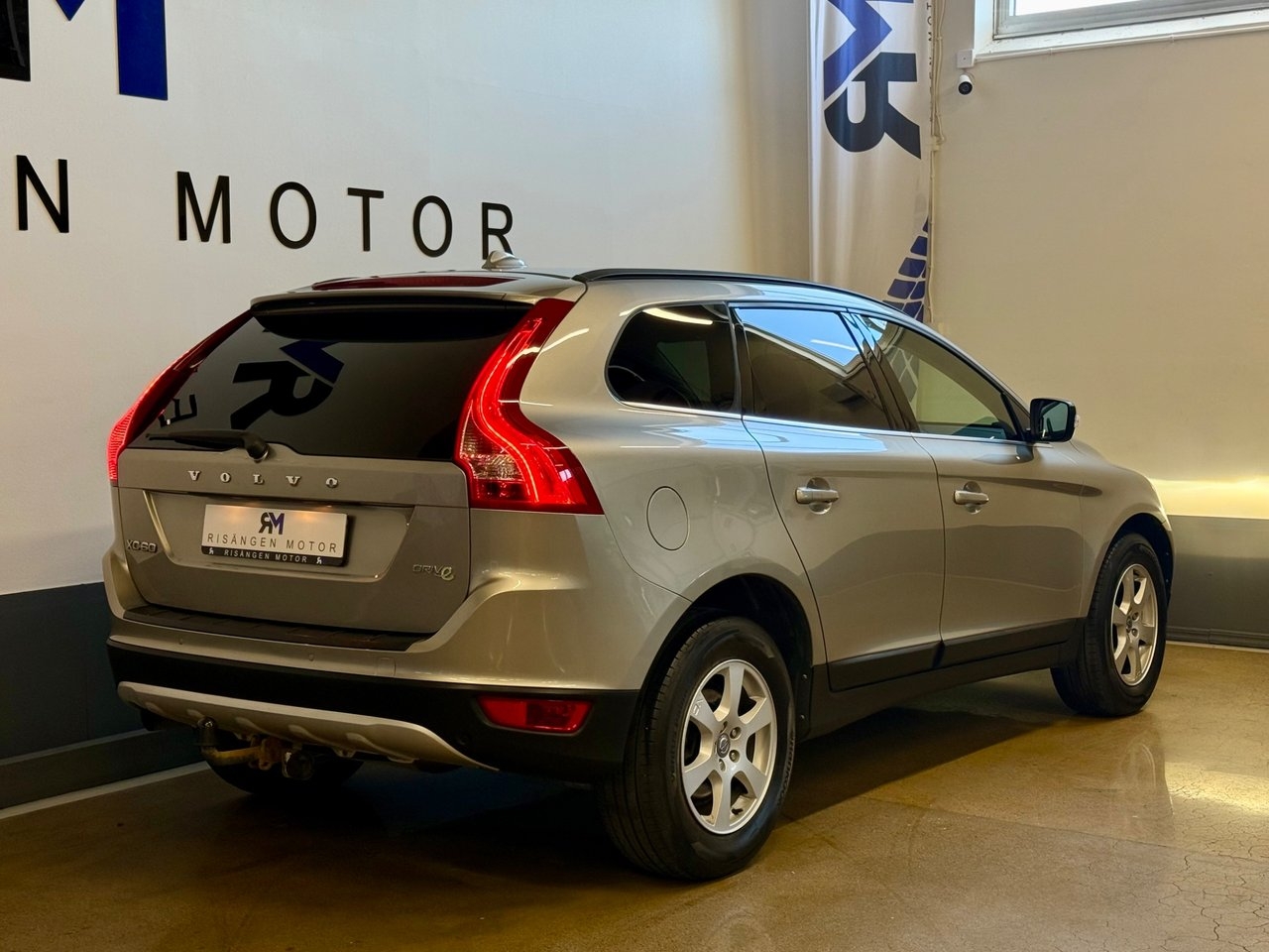 Volvo XC60 D3 Momentum 2011, bild 5/10