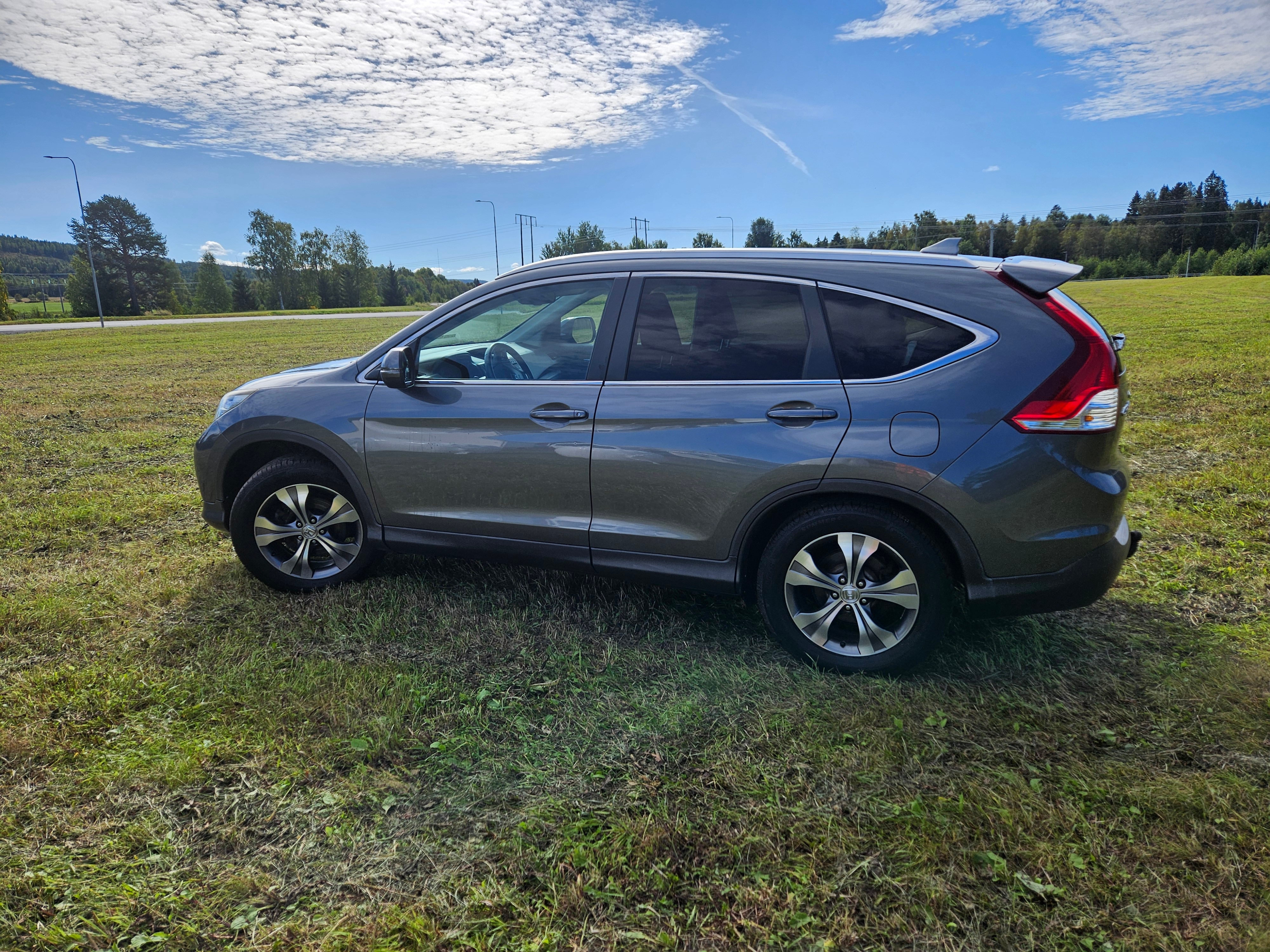 Honda CR-V 2.2 i-DTEC 4WD Automatisk 2014, photo 2/5