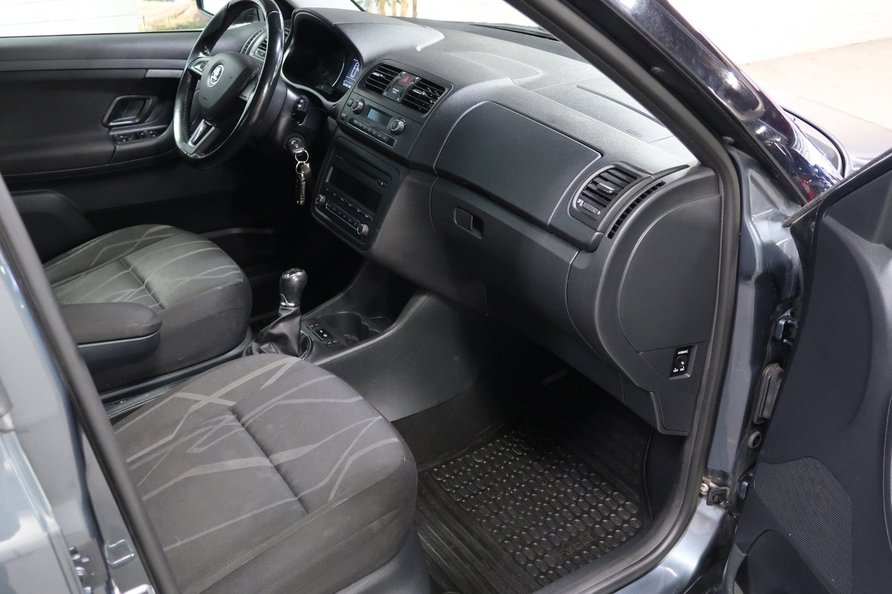 Skoda Fabia 2014, bild 5/7