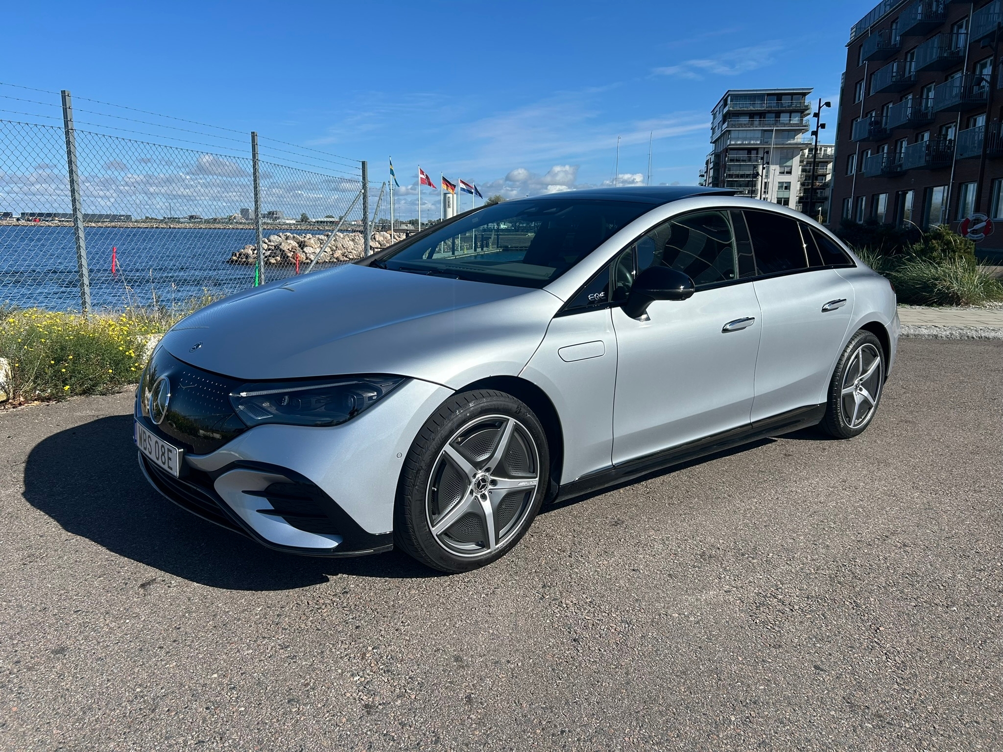 Mercedes-Benz EQE