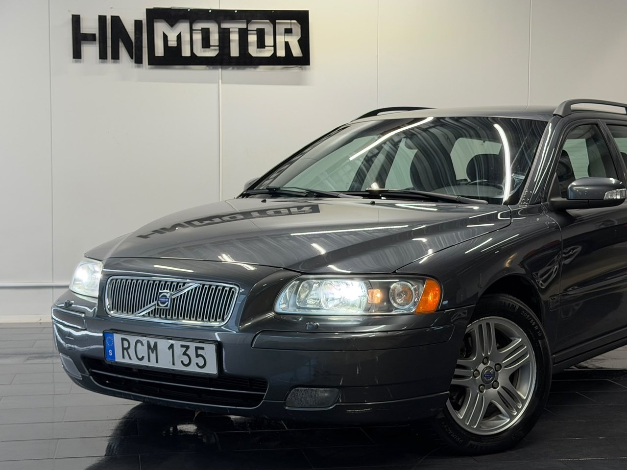 Volvo V70 2.4D Classic Momentum 2008, bild 2/10