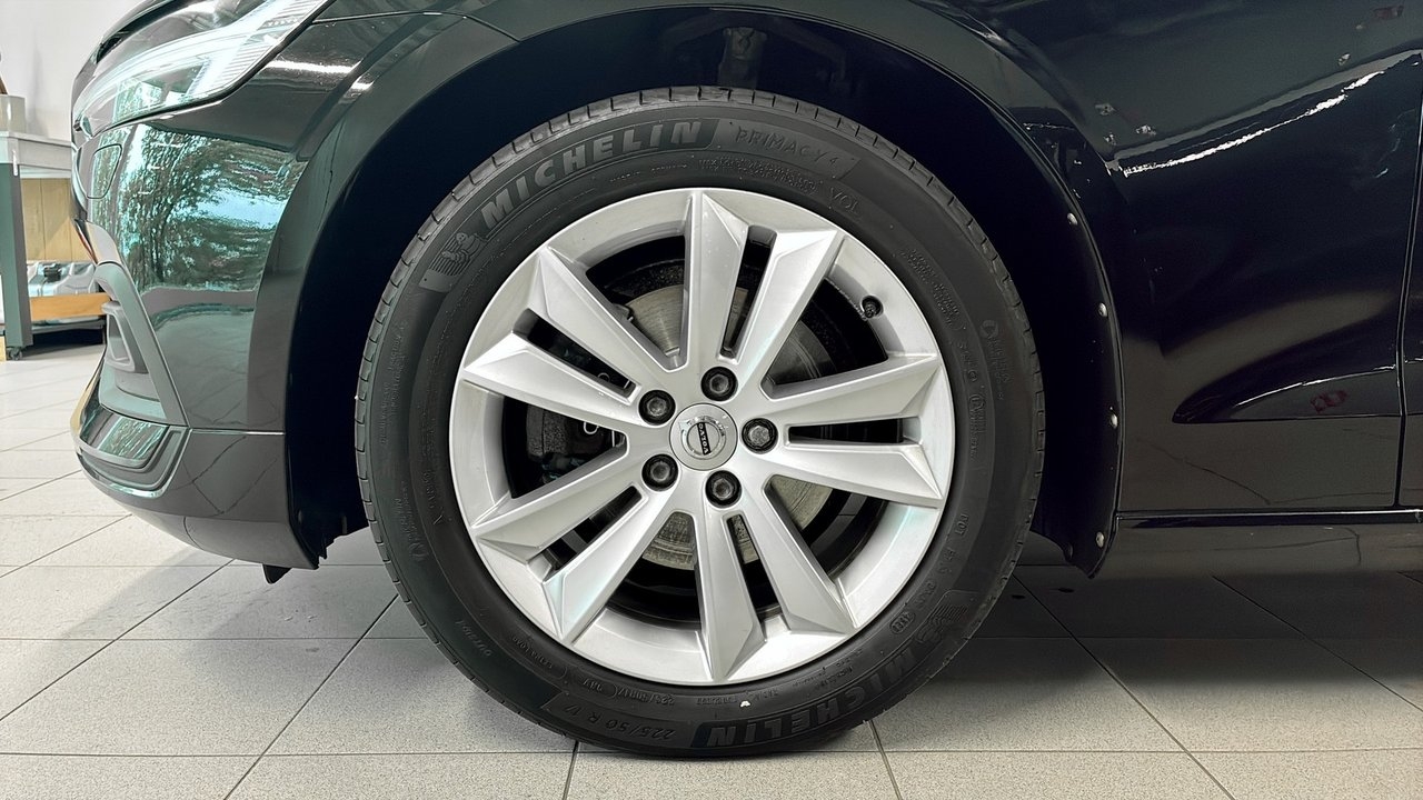 Volvo V60 2021, bild 6/21