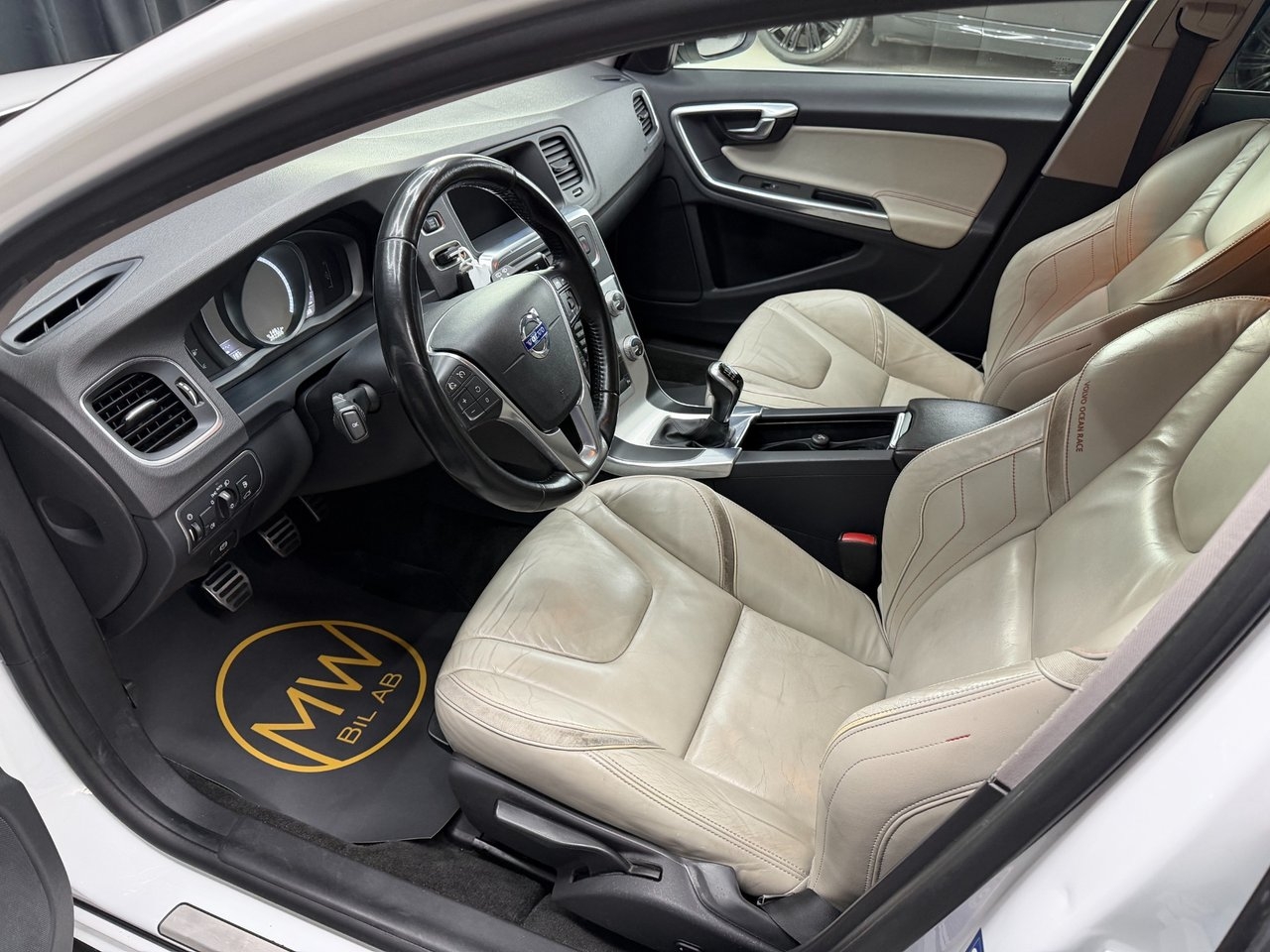 Volvo V60 2015, bild 5/10