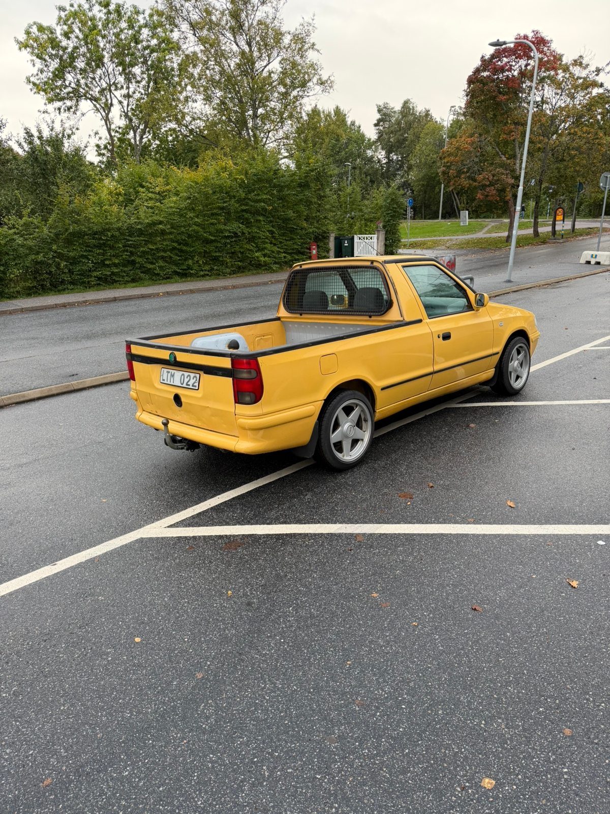 Skoda Felicia Pickup 1.3 Manuell 1998, bild 3/5