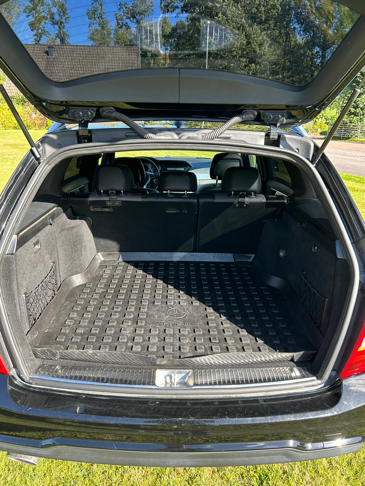 Mercedes-Benz C 2012, bild 6/7