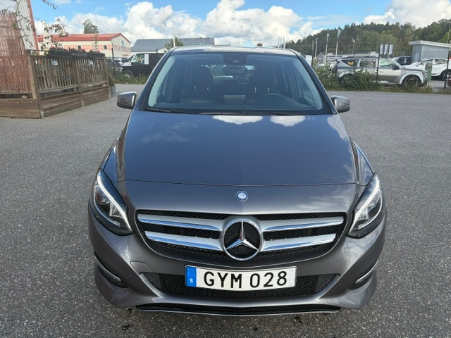 Mercedes-Benz B 200 d 4MATIC 7G-DCT 2016, bild 2/7