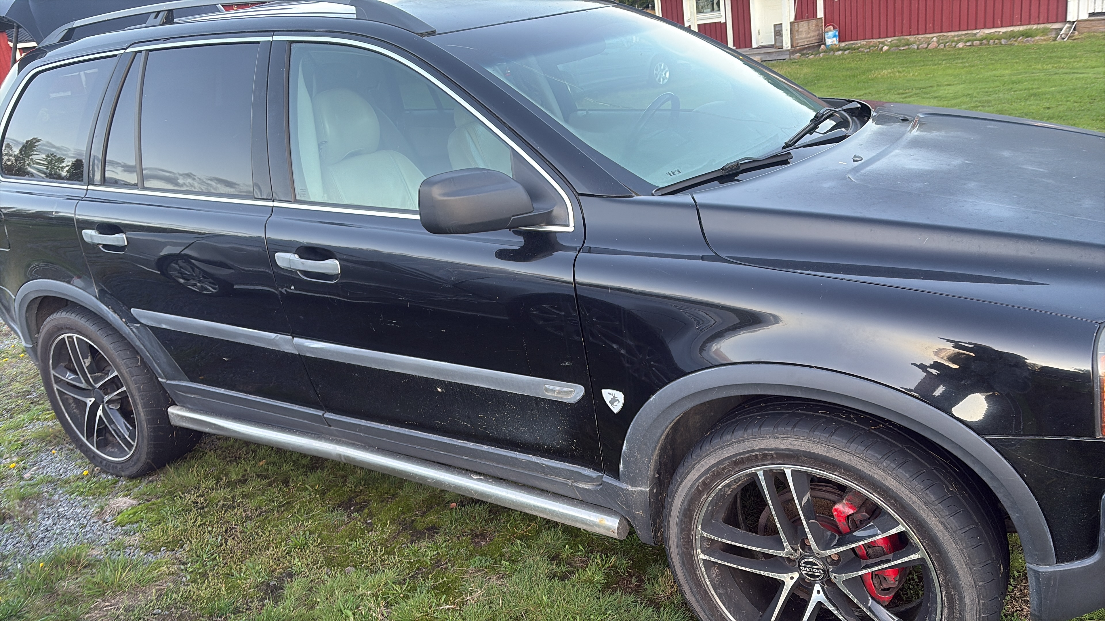 Volvo XC90 5-seater D5 AWD Manuell 2004, kuva 2/10