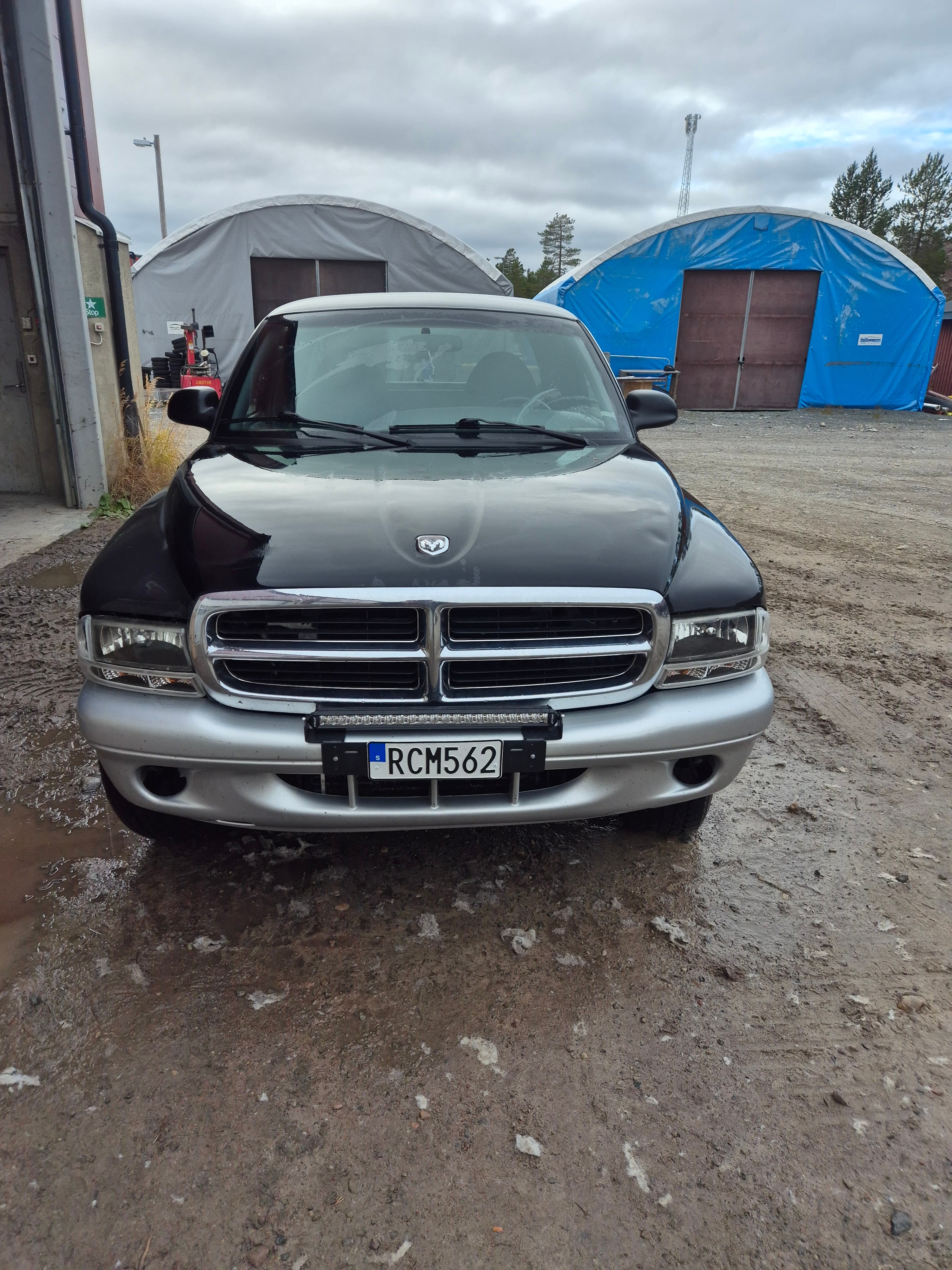 Dodge Dakota Club Cab 5.2 V8 4WD Manuell 1997, kuva 2/10