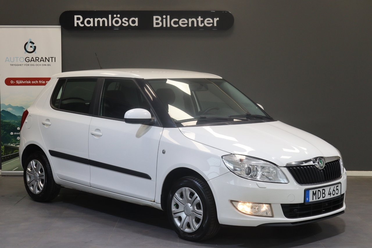 Skoda Fabia 1.2 12v Ambiente Euro 5 2012, kuva 5/10