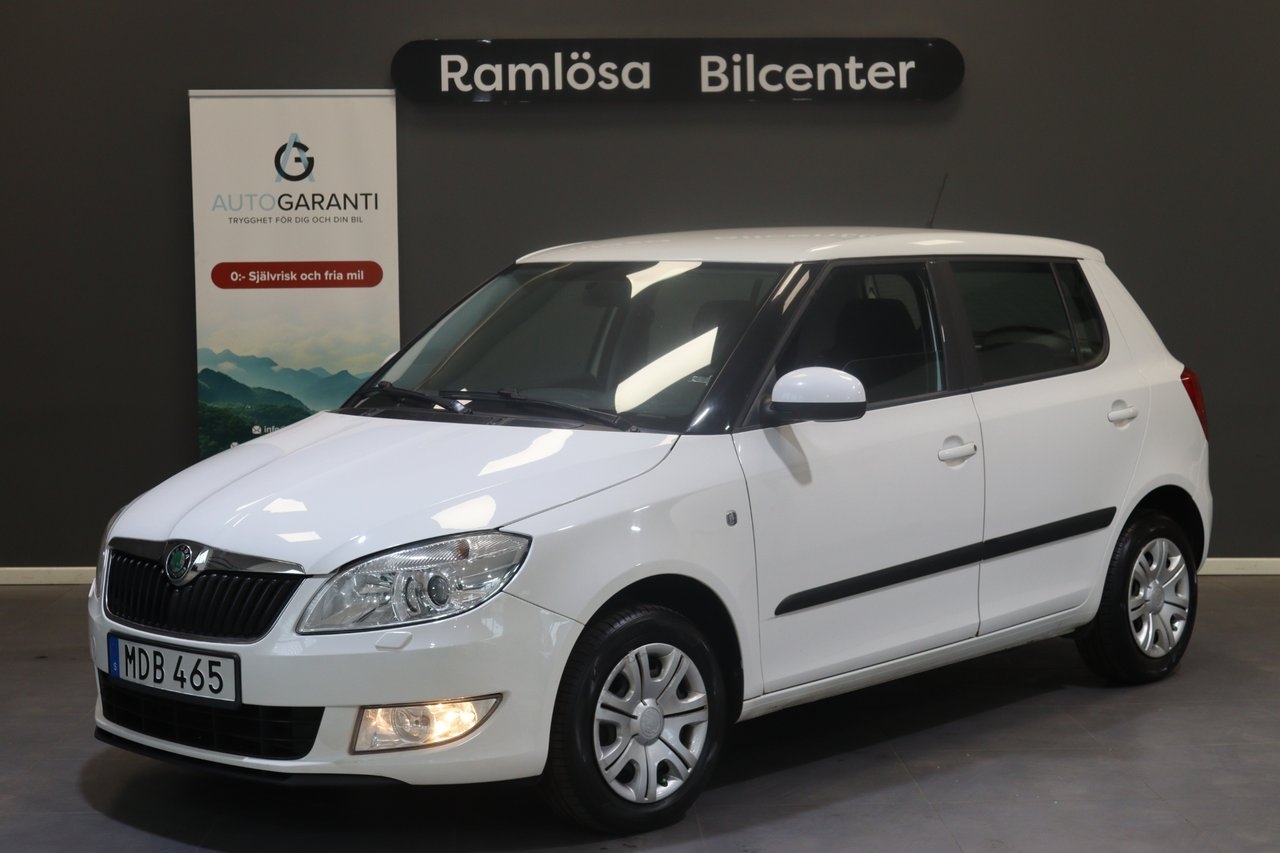 Skoda Fabia 1.2 12v Ambiente Euro 5 2012, kuva 3/10