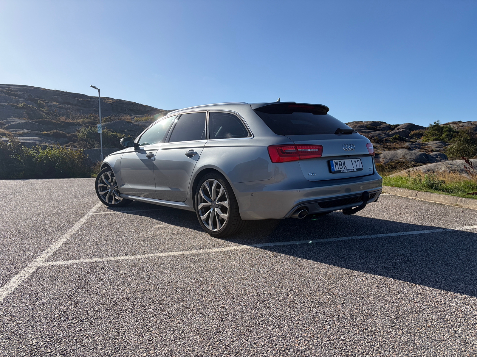 Audi A6 2012, bild 2/6