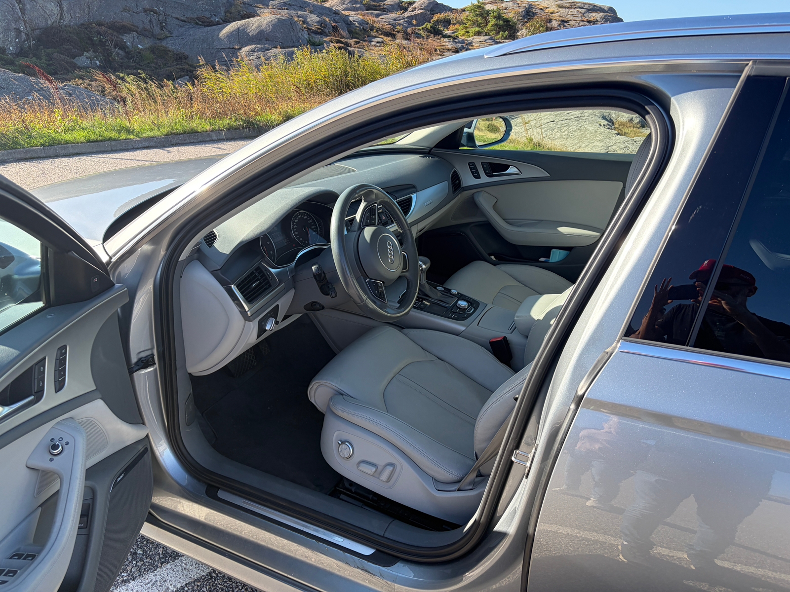 Audi A6 2012, bild 3/6