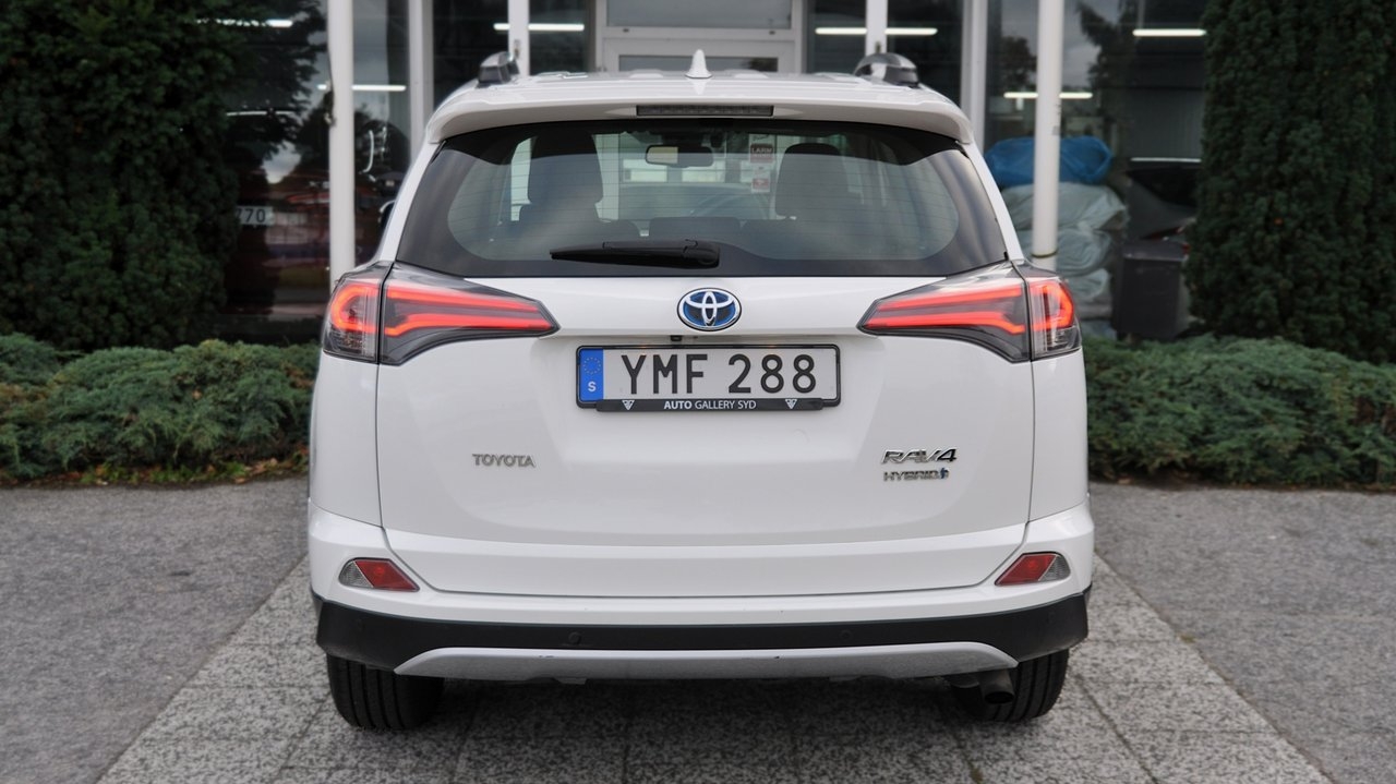 Toyota RAV4 2017, bild 5/10