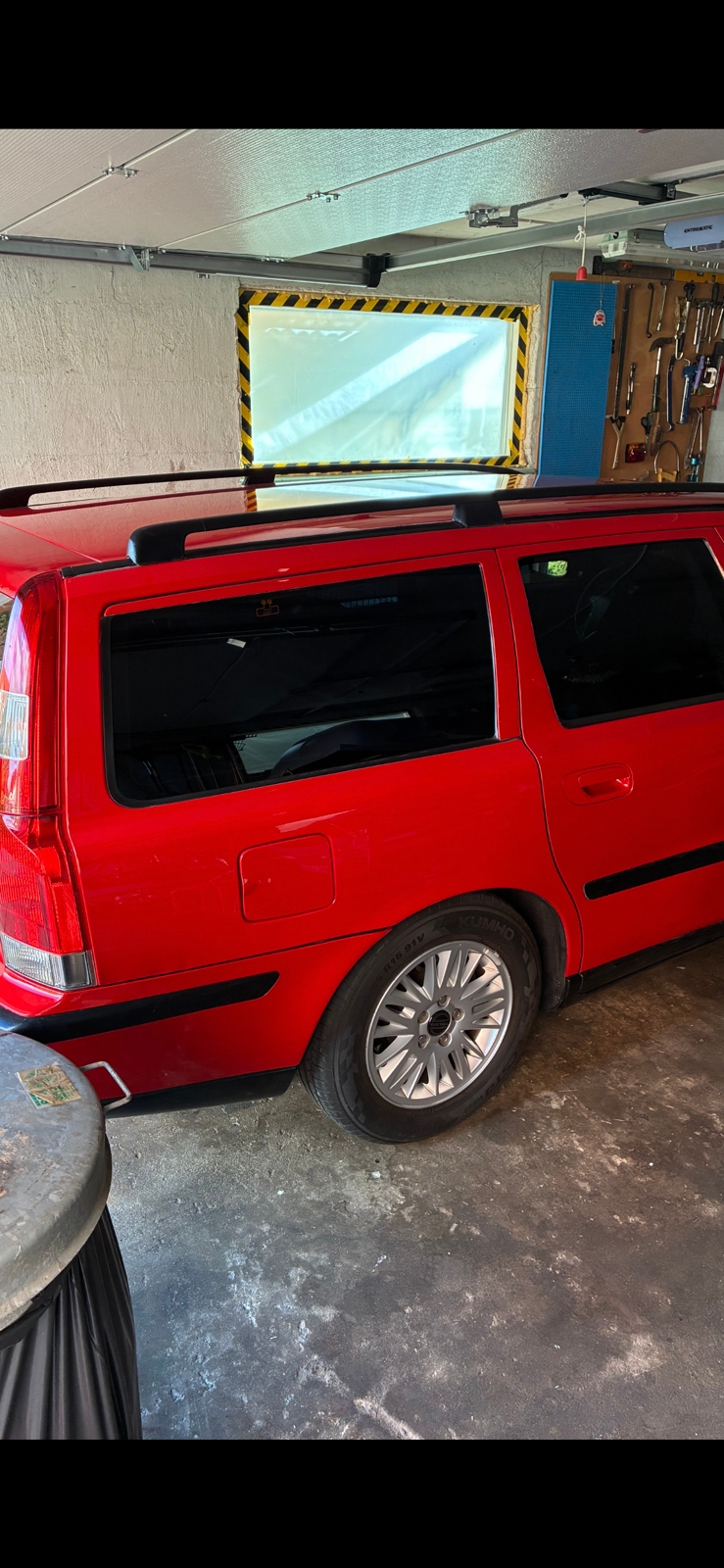 Volvo V70 2.4 Manuell 2004, bild 3/10