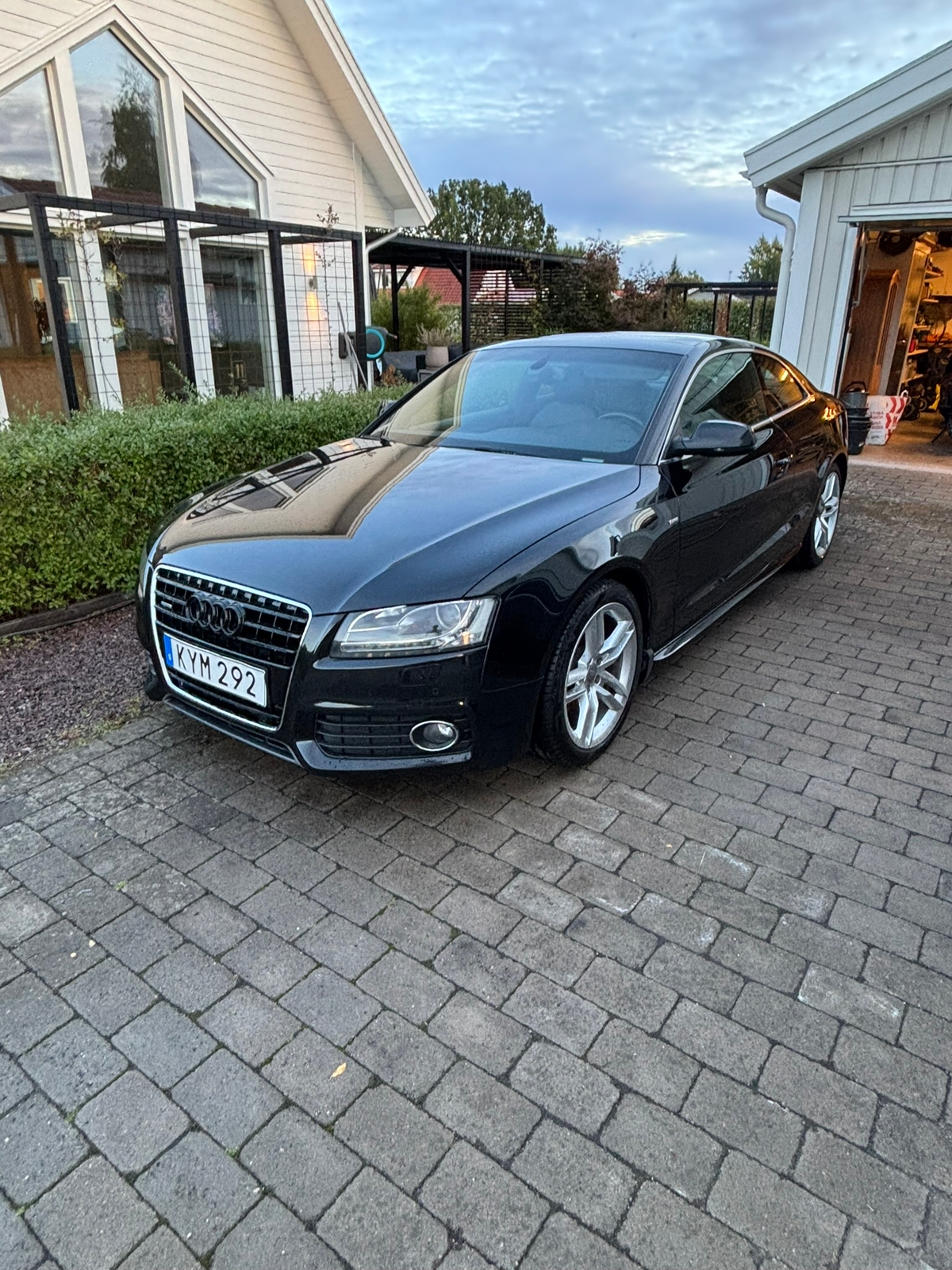 Audi A5 2011, bild 2/6