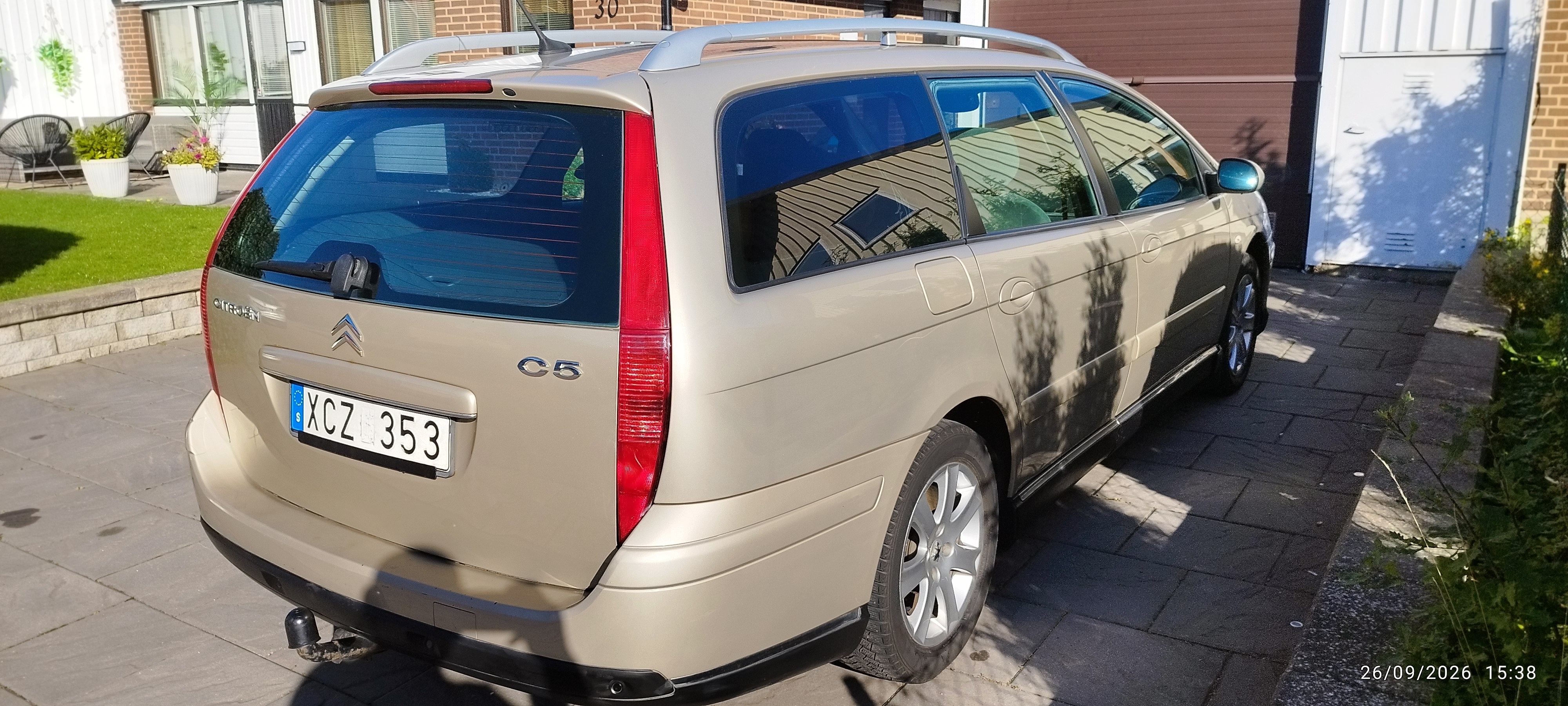 Citroen C5 kombi manuell 2.0 Ny besiktad 2006, bild 3/10